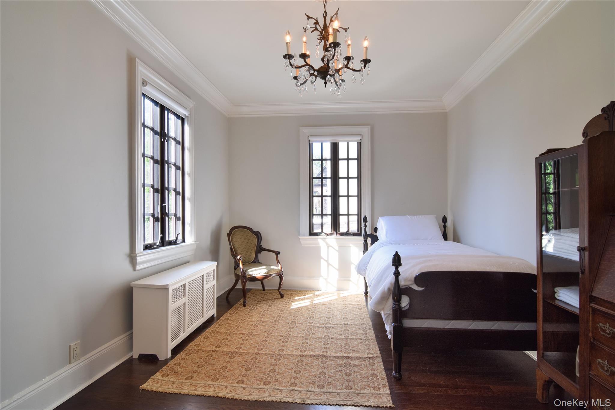 Single Family Kneeland Westchester County, NY 10705, MLS-915634-24