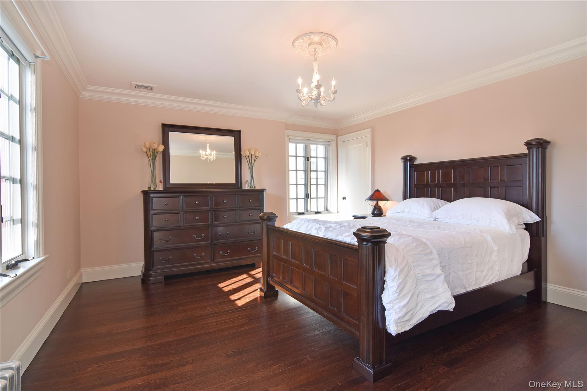 Single Family Kneeland Westchester County, NY 10705, MLS-915634-30