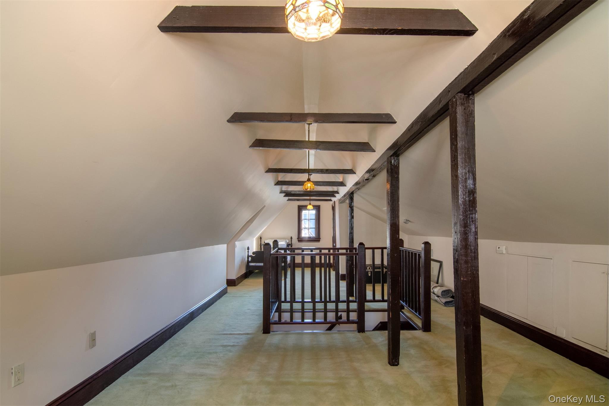 Single Family Kneeland Westchester County, NY 10705, MLS-915634-38