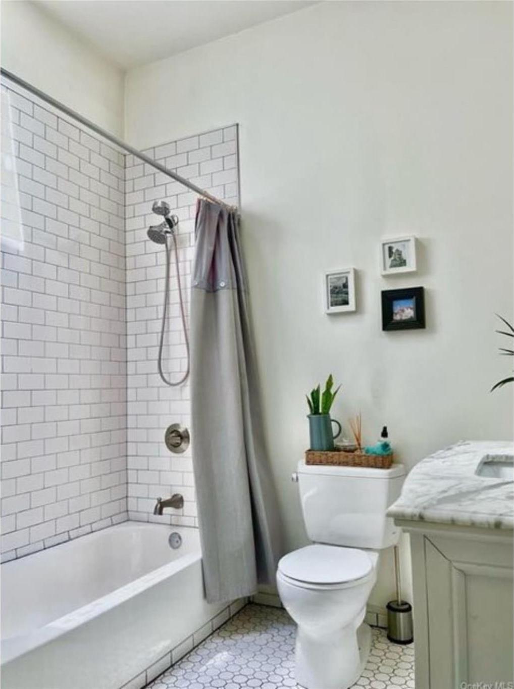 Single Family Lander  Orange County, NY 12550, MLS-915636-17