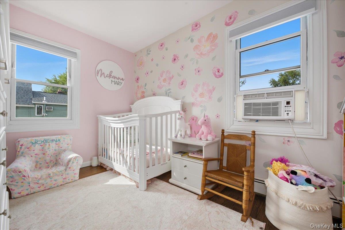 Single Family Grand  Suffolk County, NY 11731, MLS-915648-14