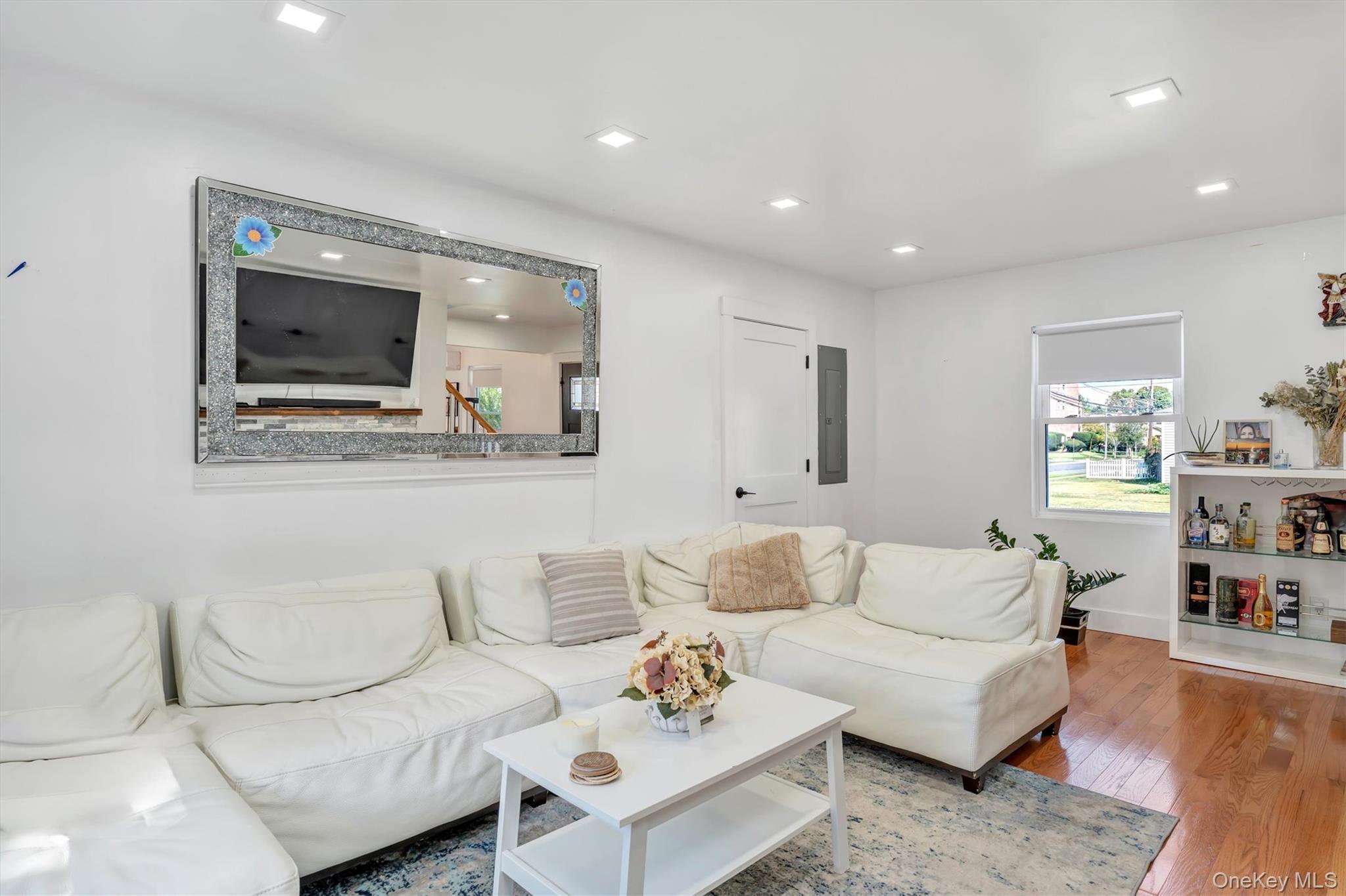 Single Family Southside  Nassau County, NY 11520, MLS-915660-16