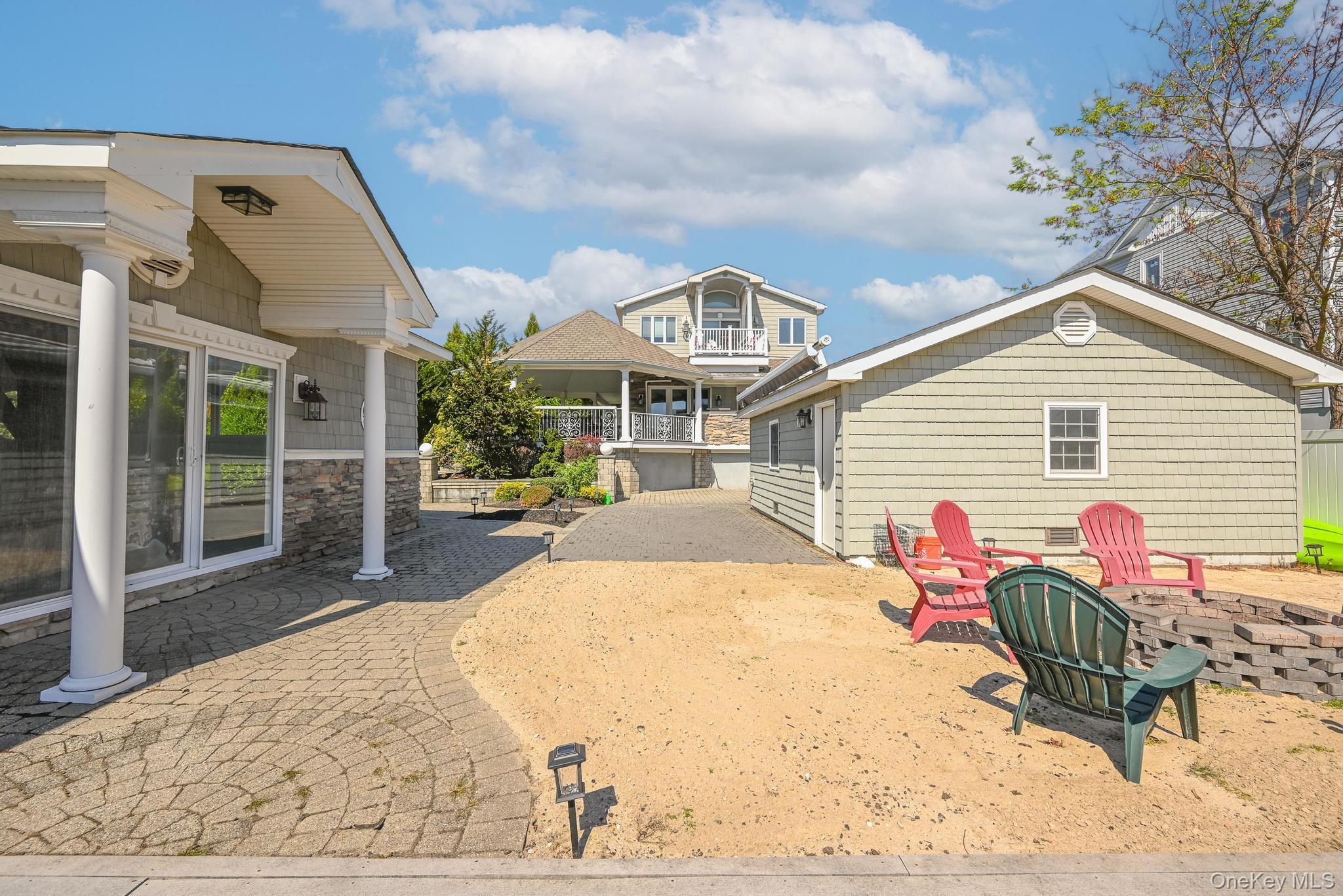 Single Family Somerset  Nassau County, NY 11783, MLS-915662-2