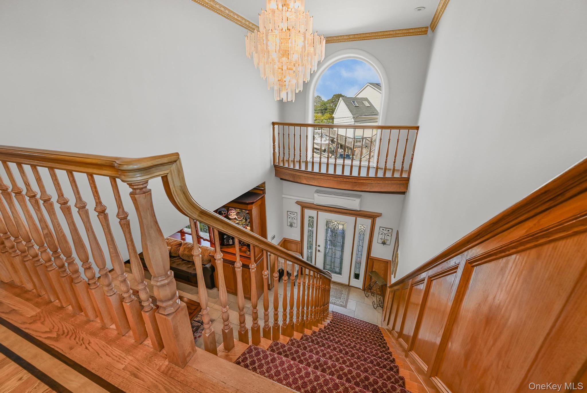 Single Family Somerset  Nassau County, NY 11783, MLS-915662-21