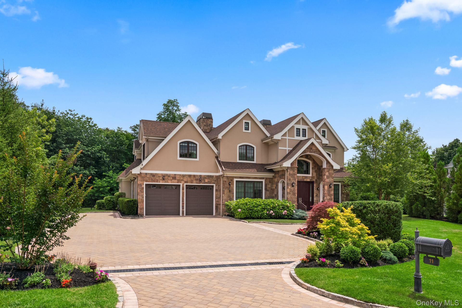 Single Family Buckingham Nassau County, NY 11791, MLS-915666-2