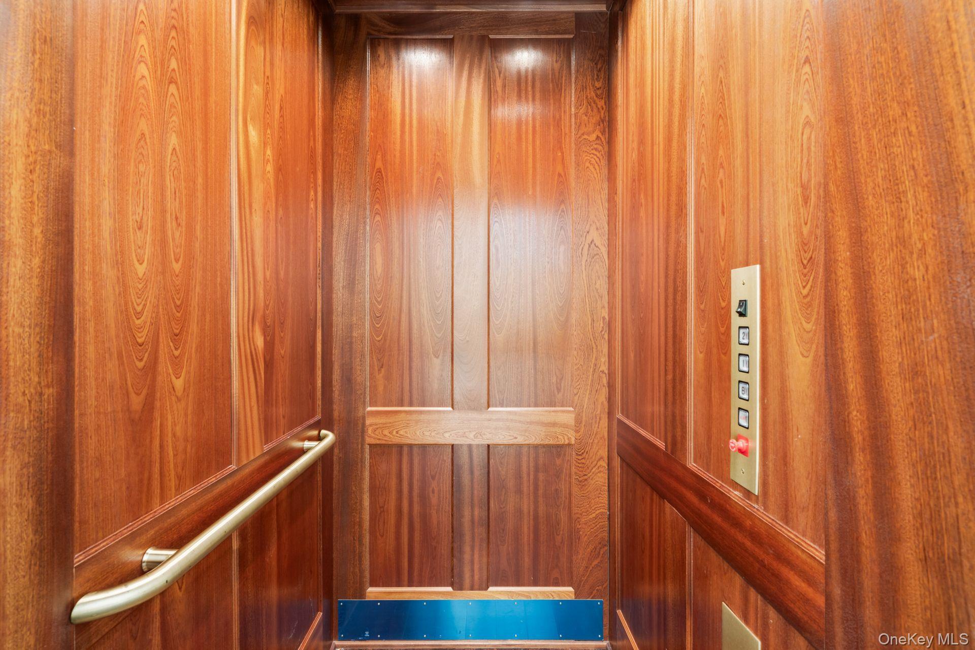 Single Family Buckingham Nassau County, NY 11791, MLS-915666-30