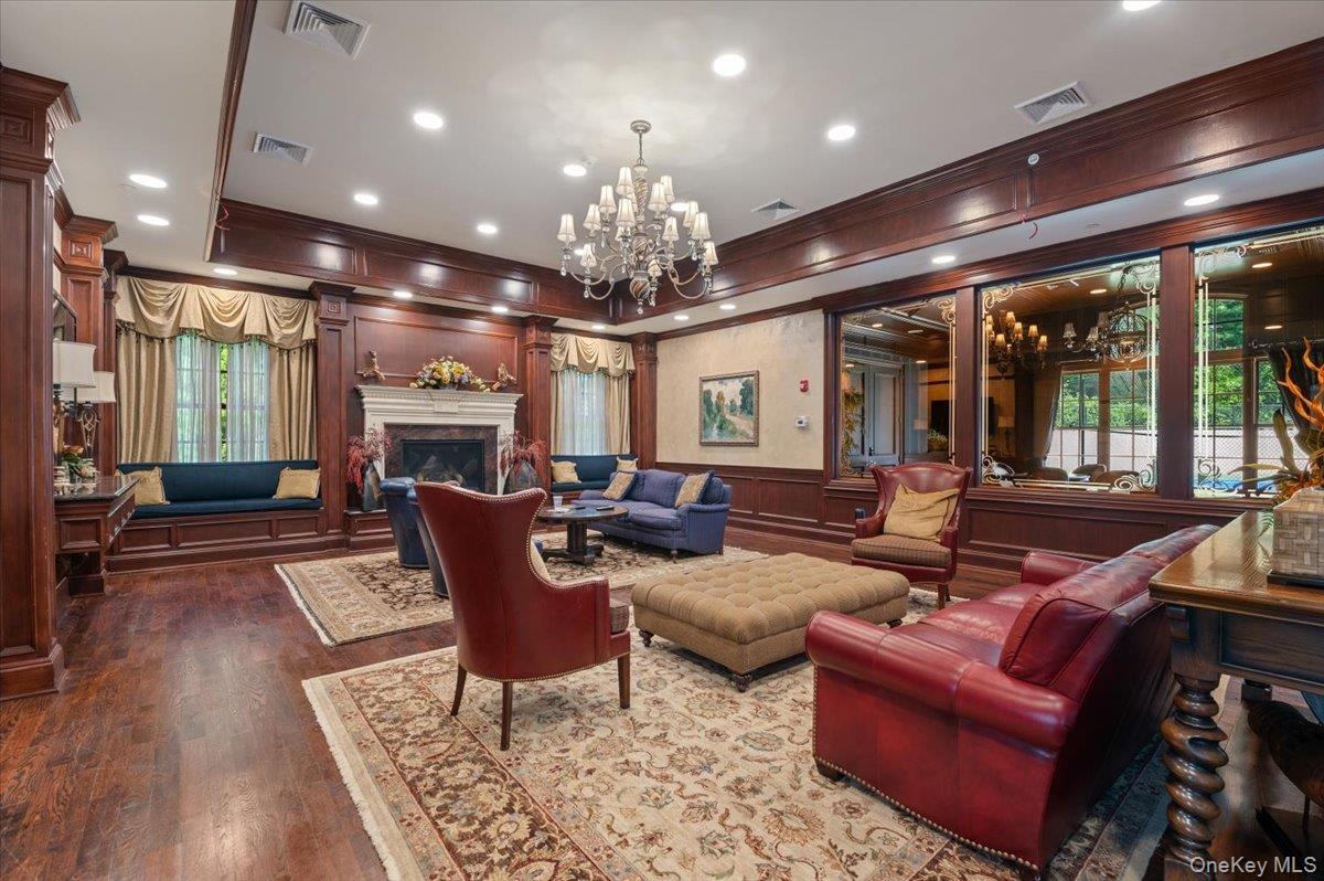 Single Family Buckingham Nassau County, NY 11791, MLS-915666-46