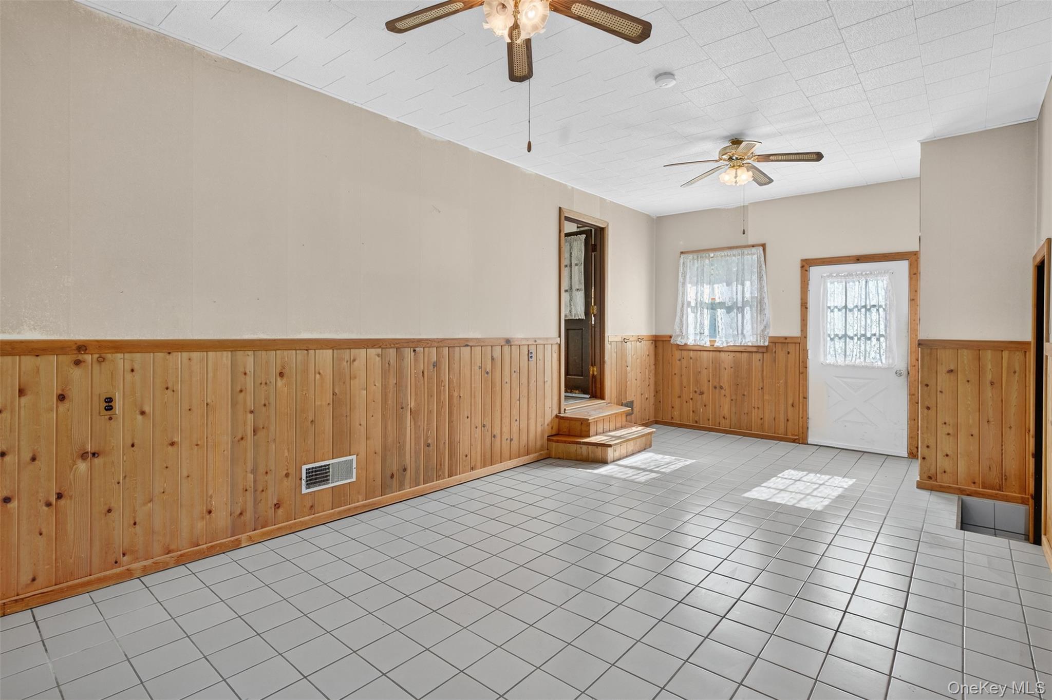 Single Family Mountain  Sullivan County, NY 12721, MLS-915691-16