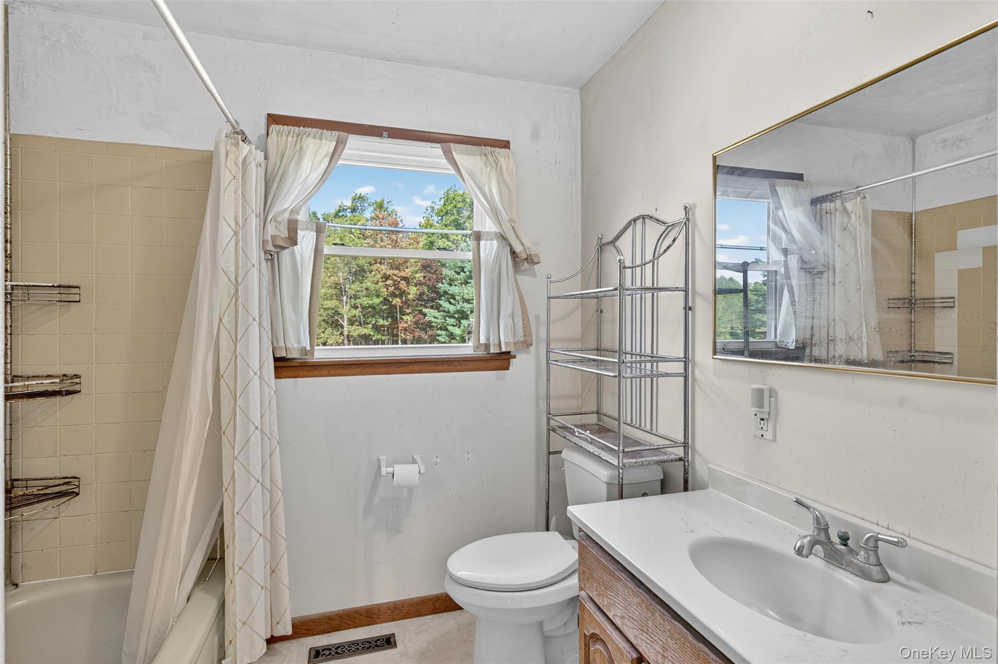 Single Family Mountain  Sullivan County, NY 12721, MLS-915691-19