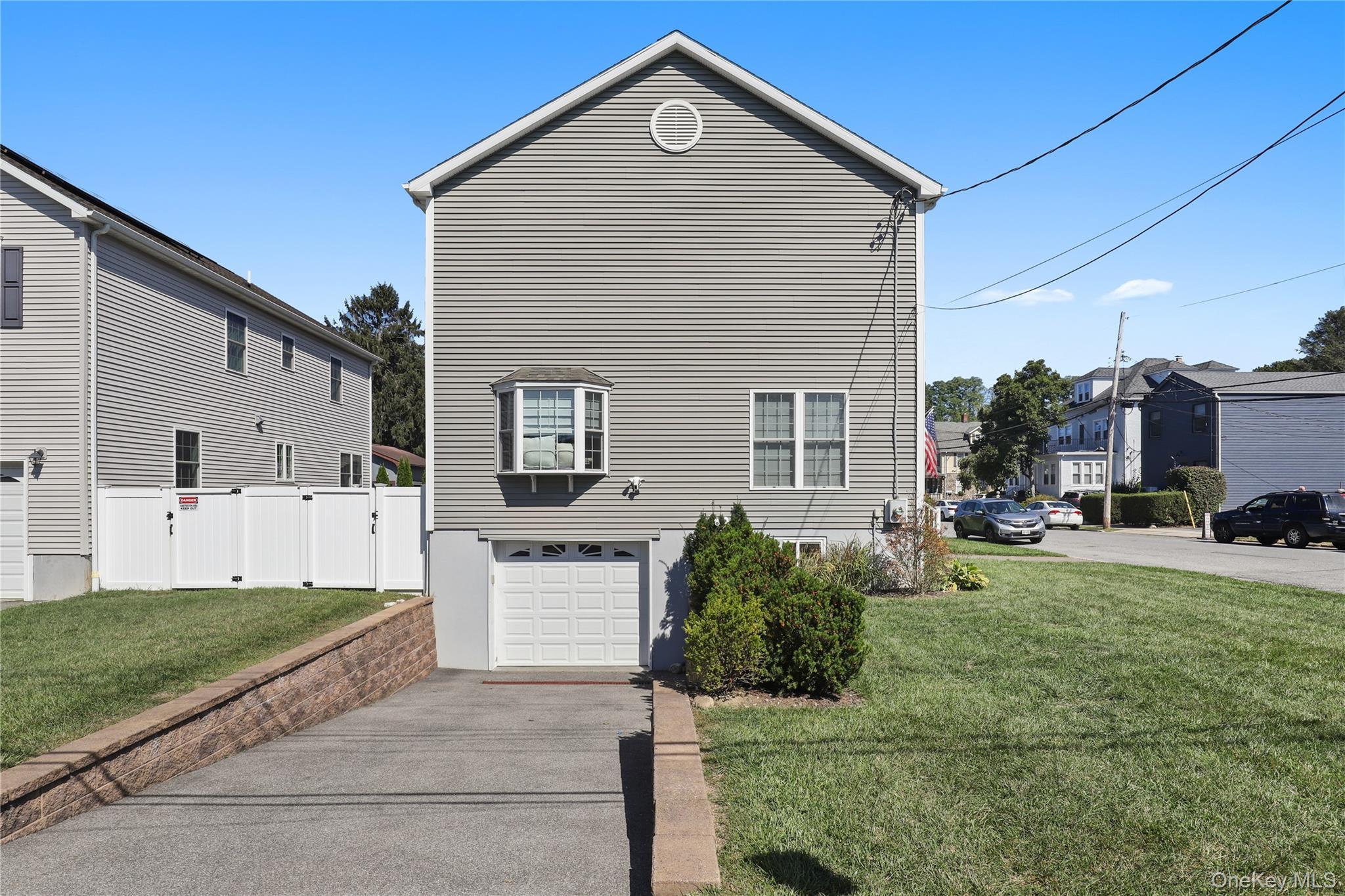 Single Family Saratoga  Westchester County, NY 10570, MLS-915695-4