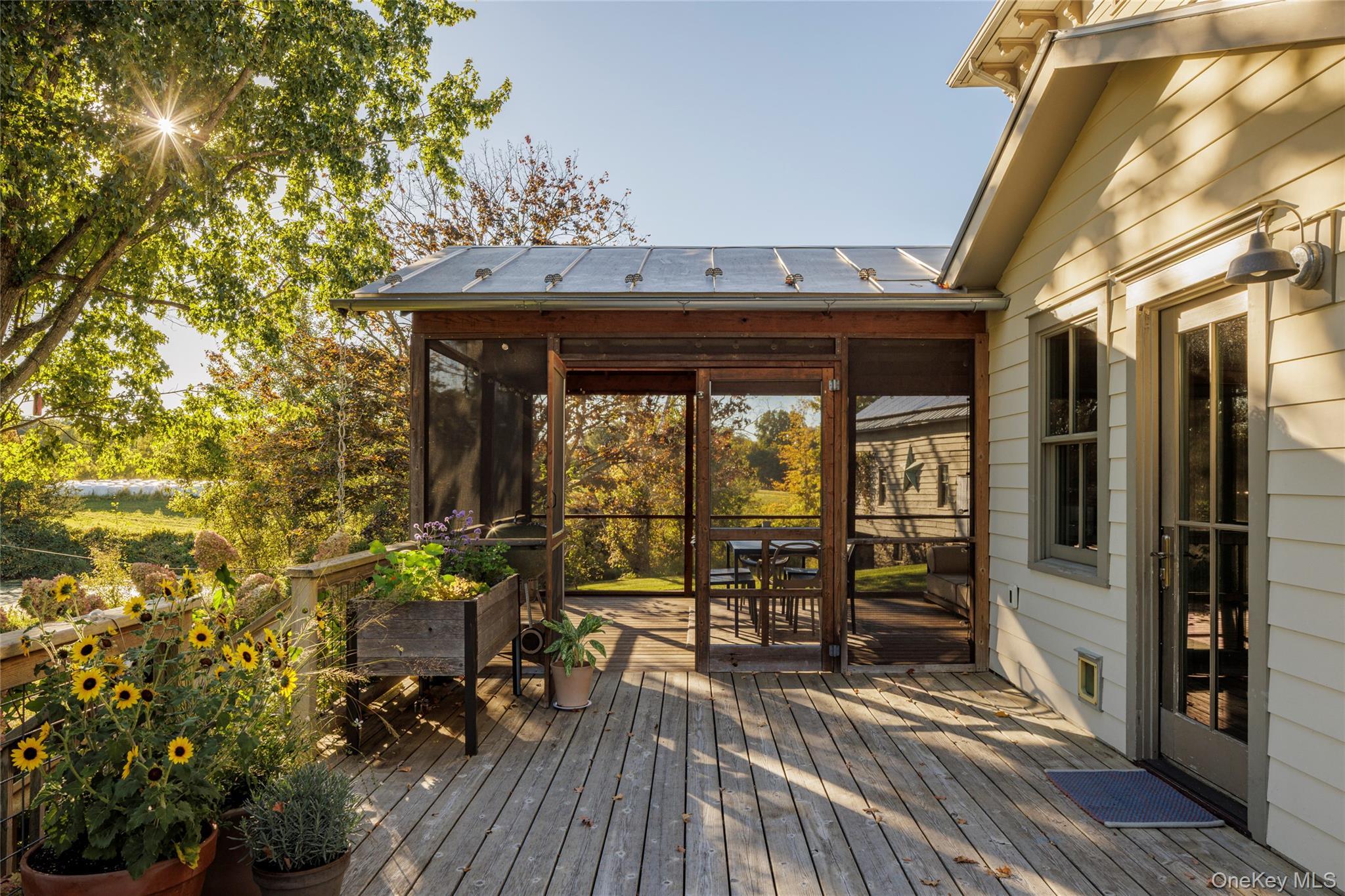 Single Family Wey Dutchess County, NY 12572, MLS-915708-16