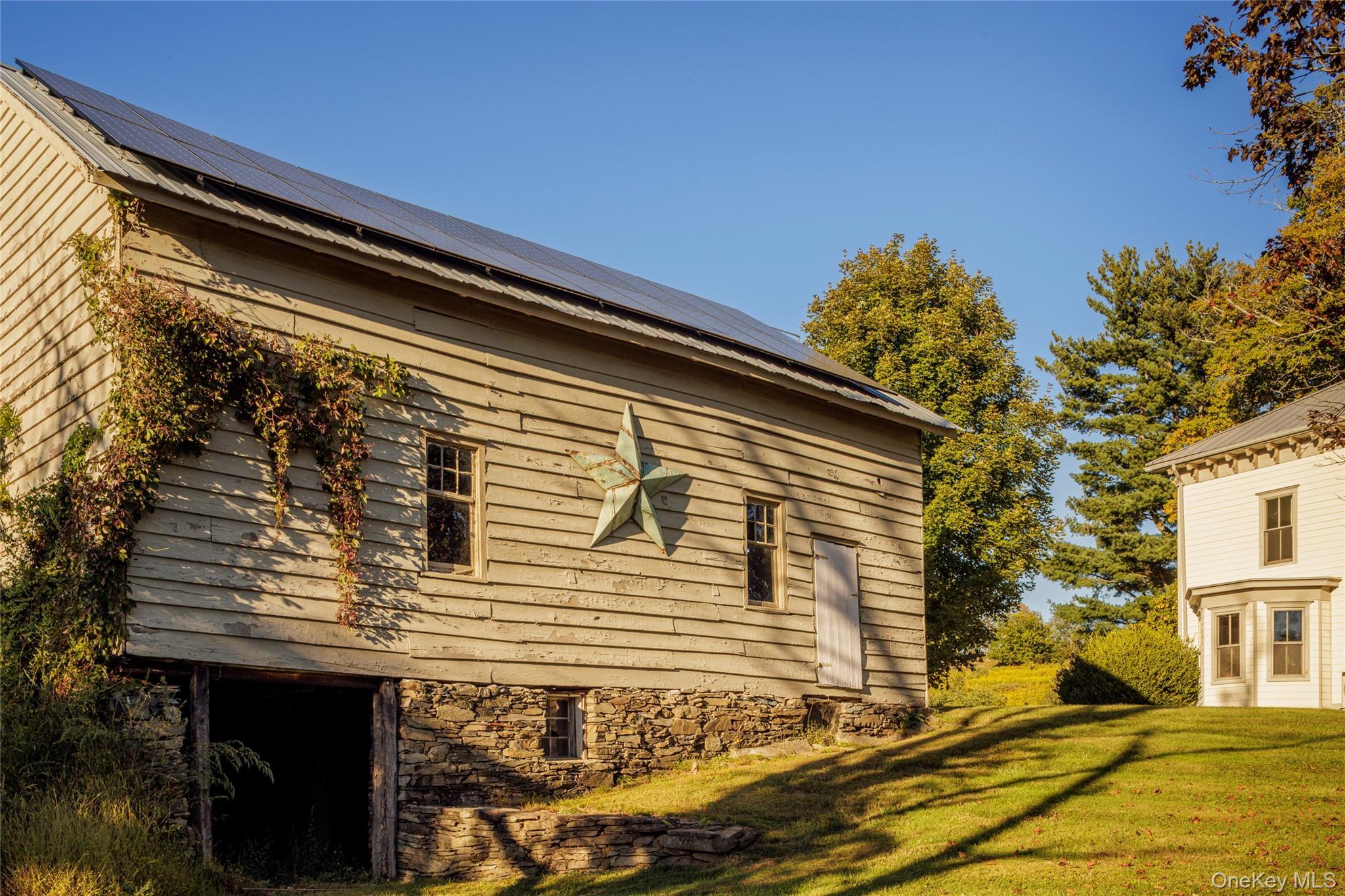 Single Family Wey Dutchess County, NY 12572, MLS-915708-20