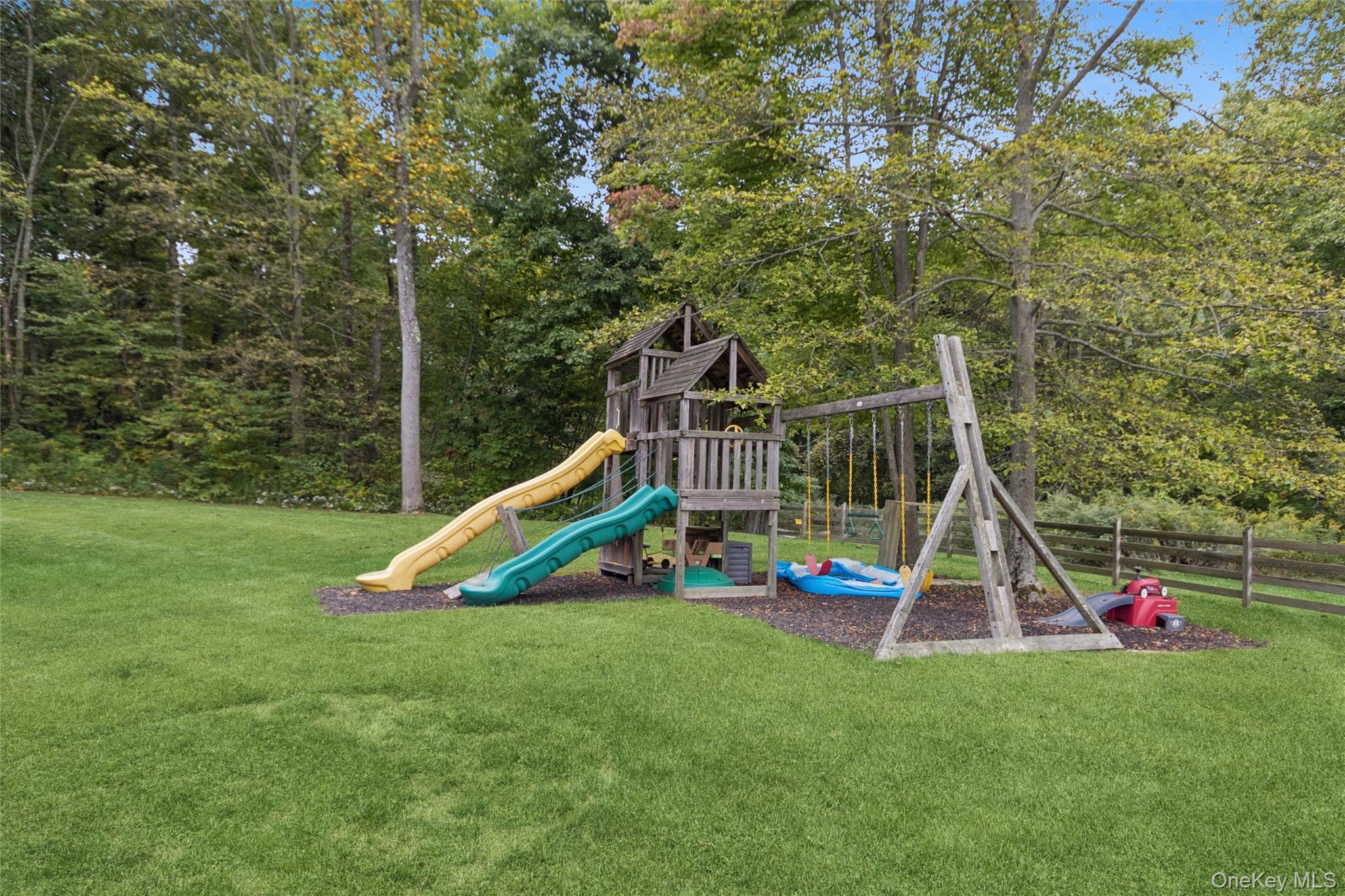 Single Family Dawson Dutchess County, NY 12603, MLS-915713-27