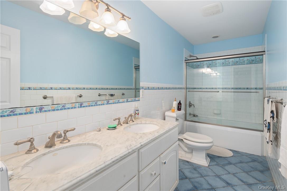 Single Family Fox Den  Westchester County, NY 10560, MLS-915721-21