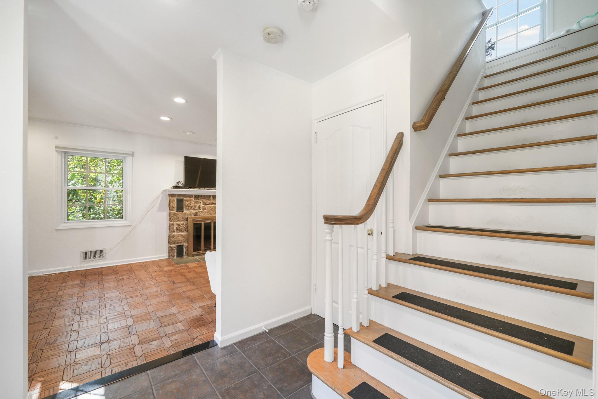 Single Family Chatfield  Westchester County, NY 10708, MLS-915726-4