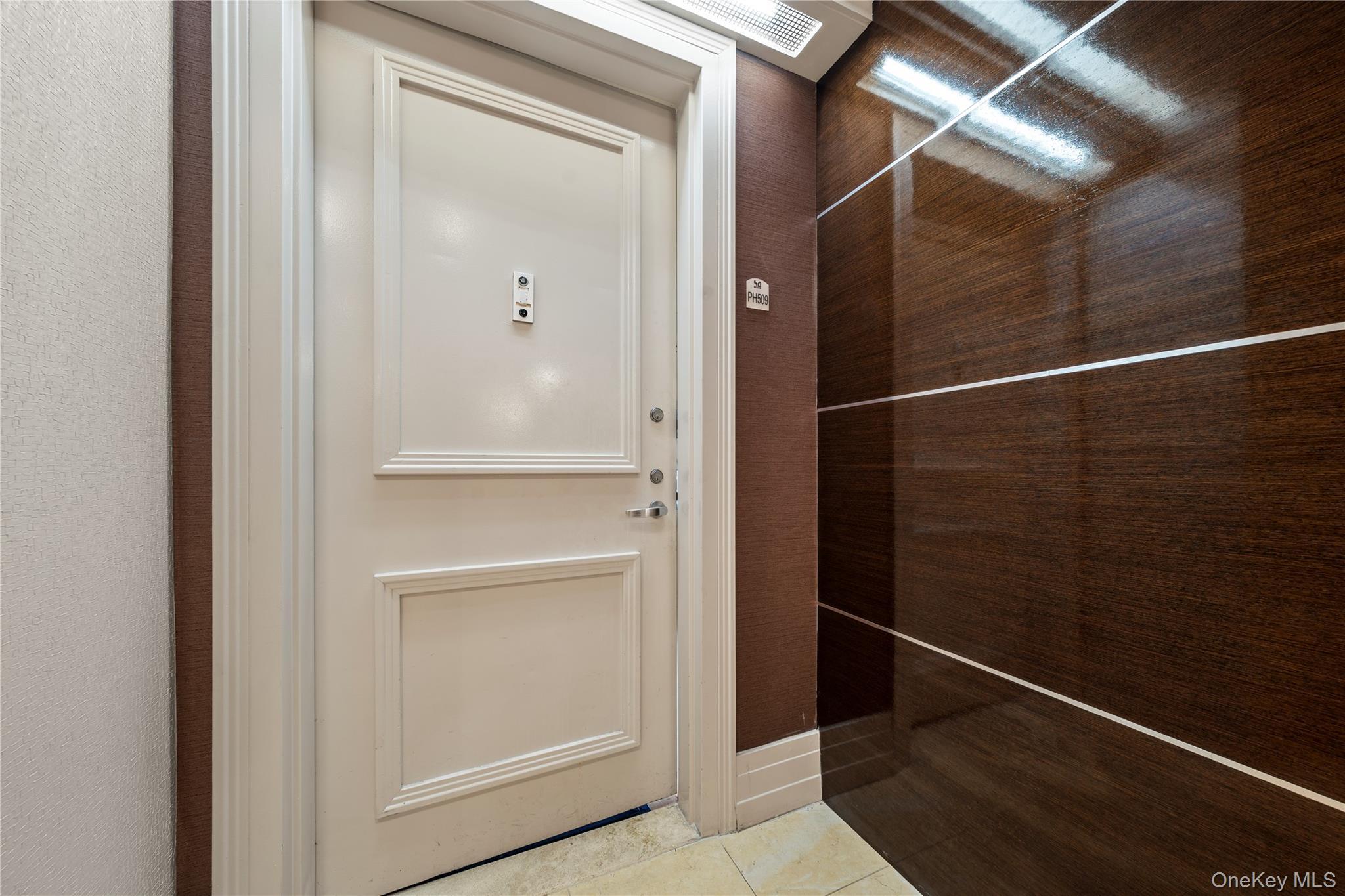 Condo Yellowstone  Queens, NY 11375, MLS-915734-27