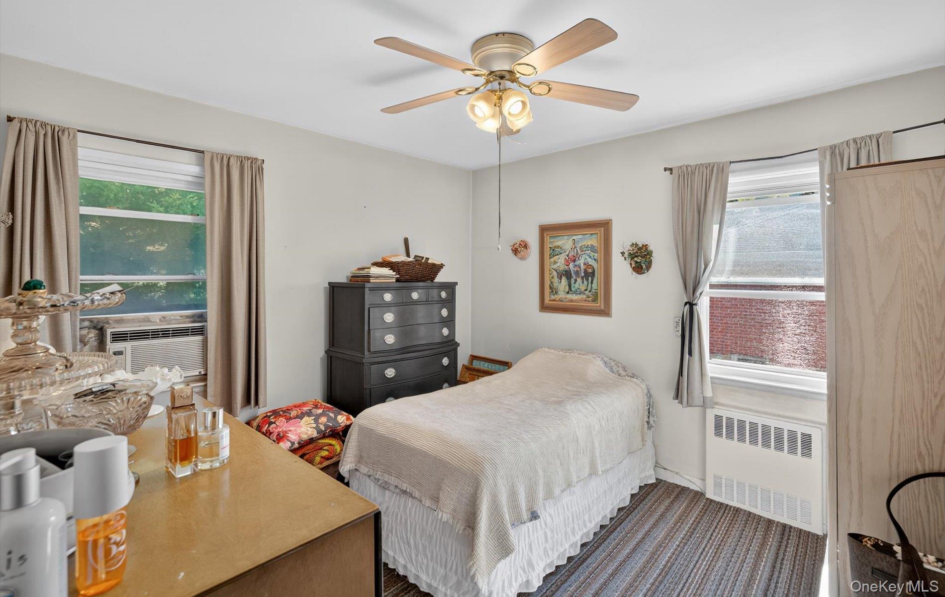 Single Family Sudbury  Nassau County, NY 11590, MLS-915760-10