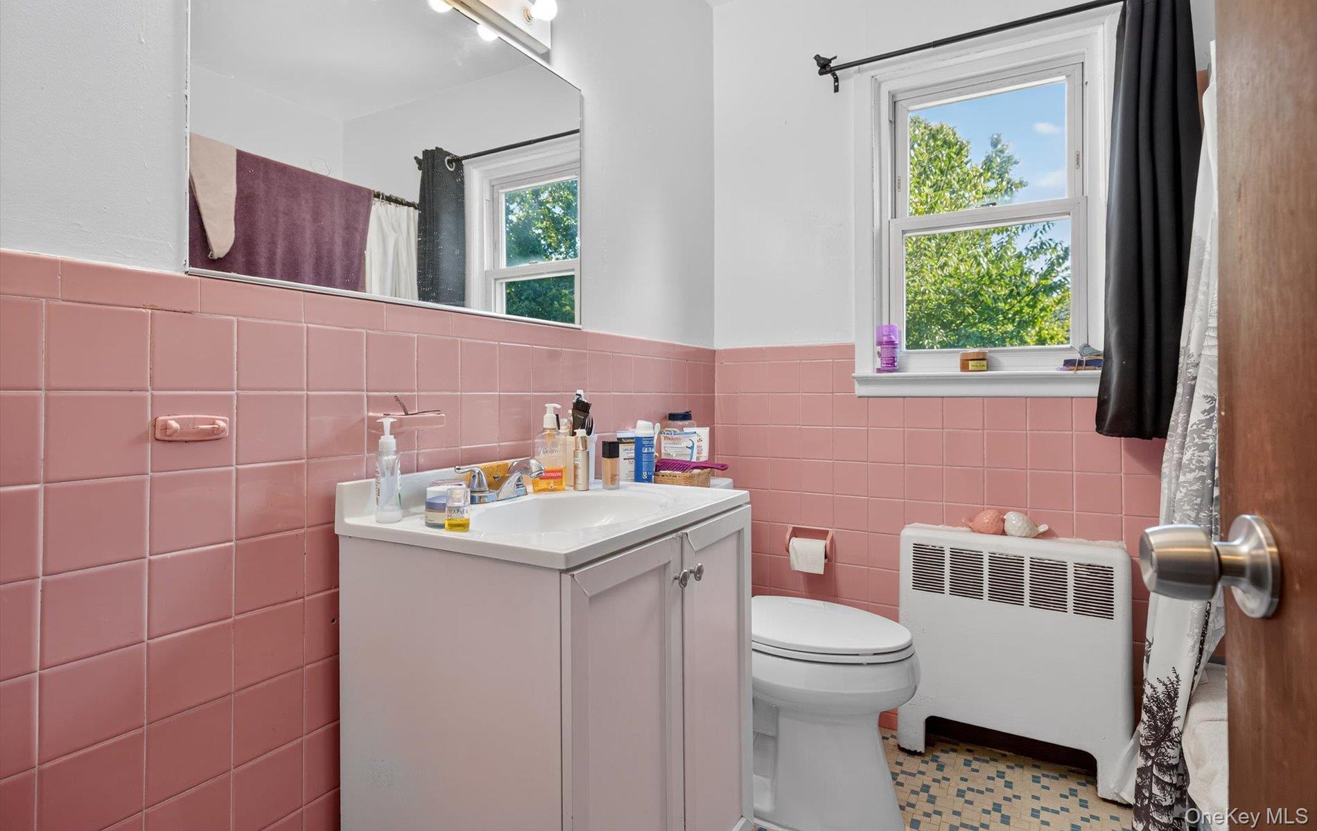 Single Family Sudbury  Nassau County, NY 11590, MLS-915760-17