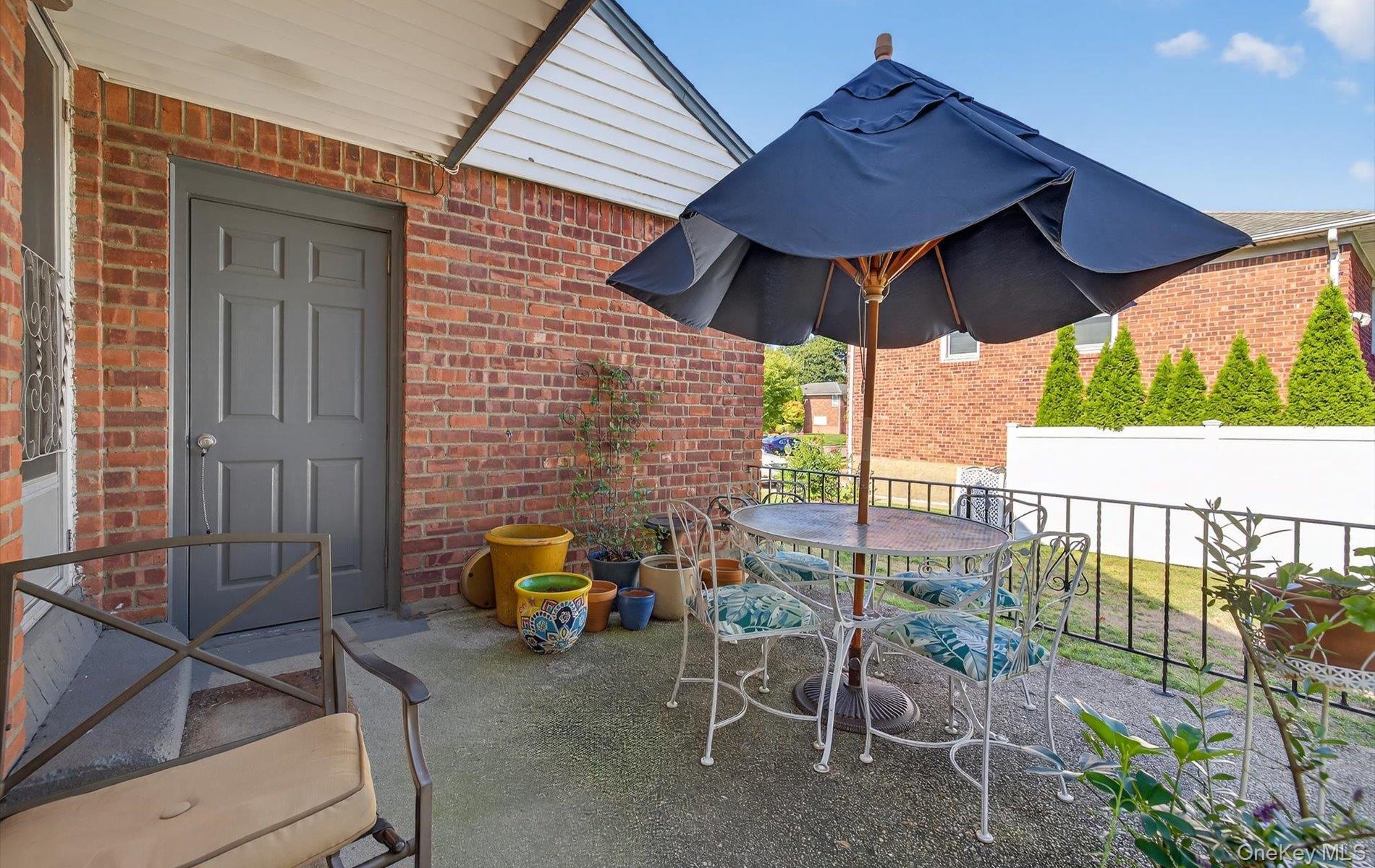 Single Family Sudbury  Nassau County, NY 11590, MLS-915760-21