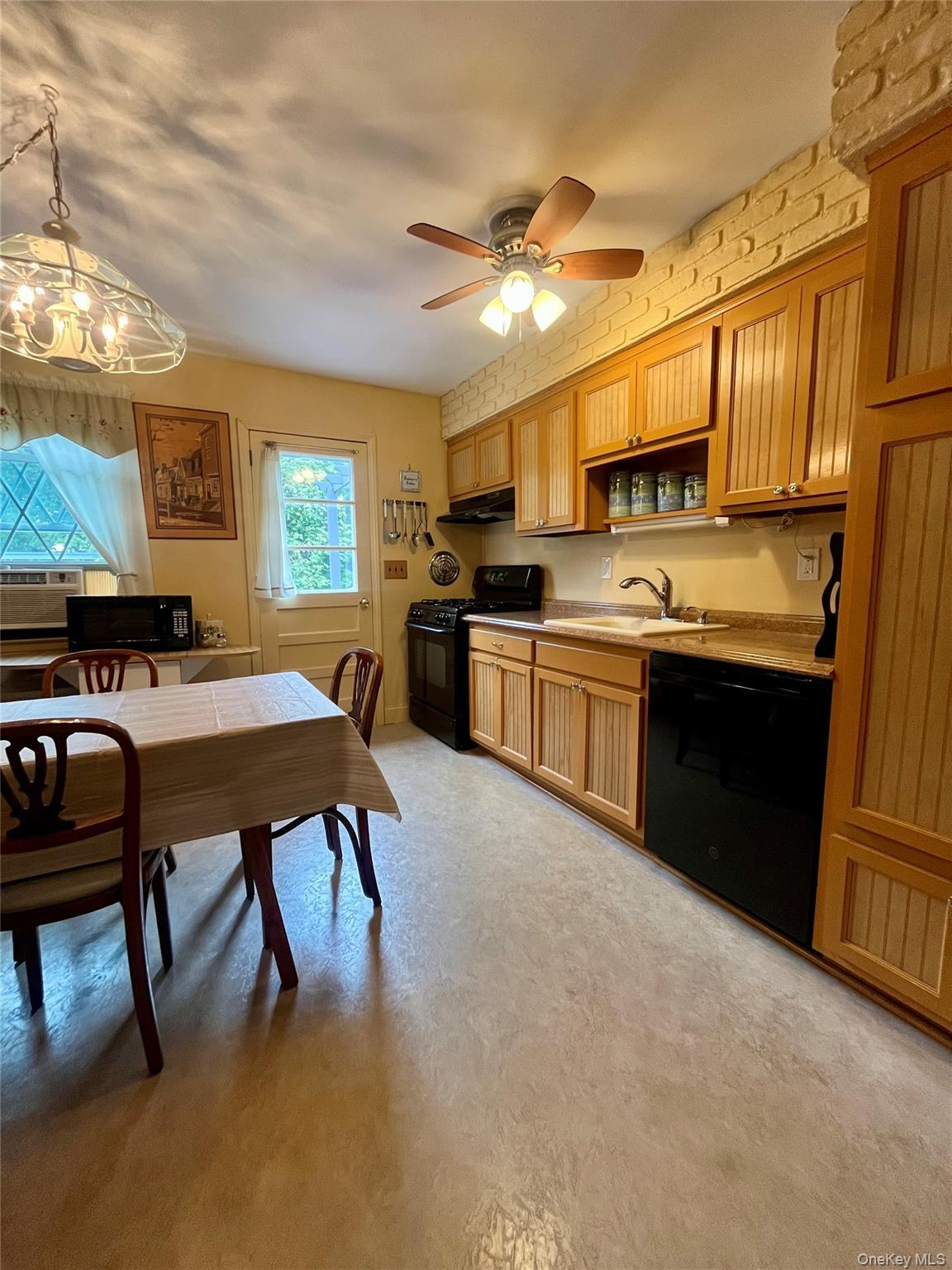 Single Family Jones  Orange County, NY 10930, MLS-915763-8