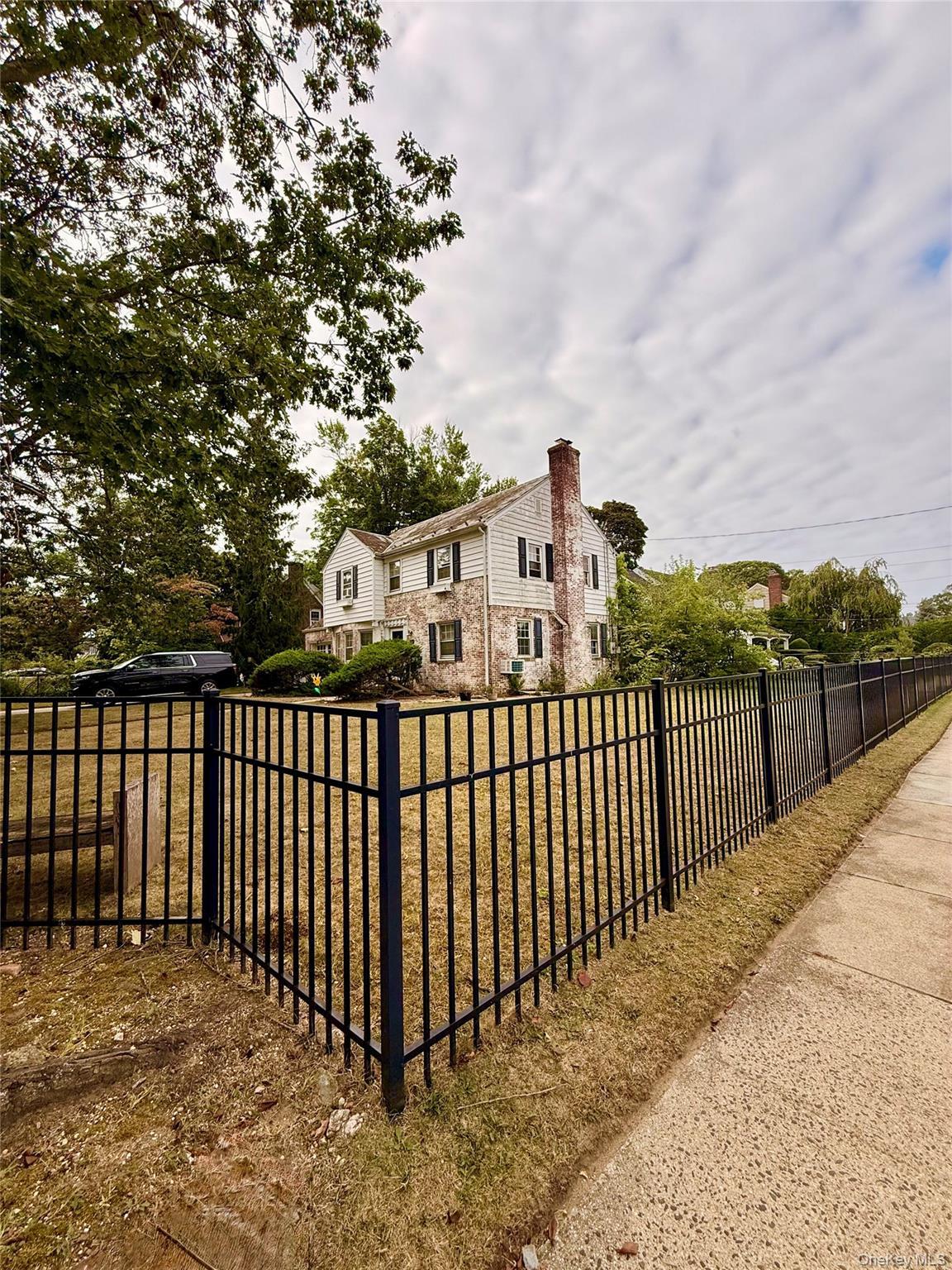 Single Family New York  Nassau County, NY 11520, MLS-915771-9