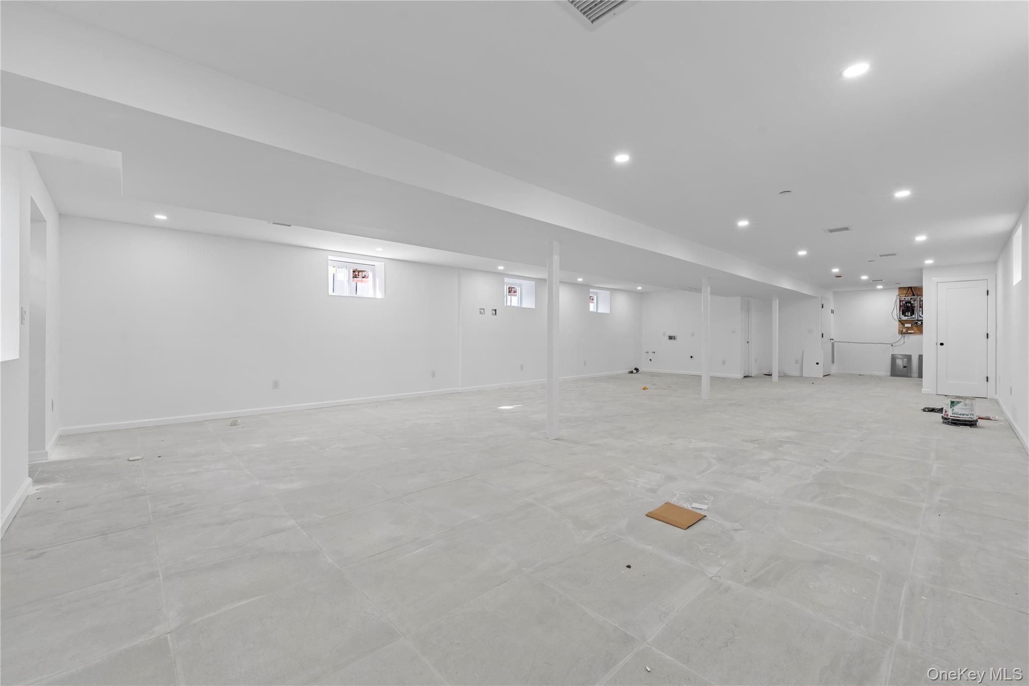 Single Family 147  Queens, NY 11422, MLS-915829-22