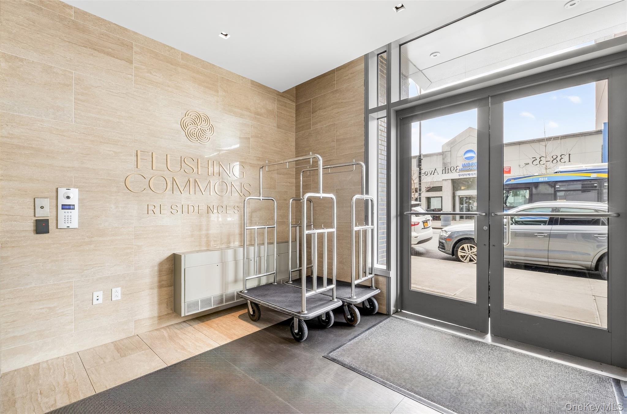 Condo 39th  Queens, NY 11354, MLS-915842-3