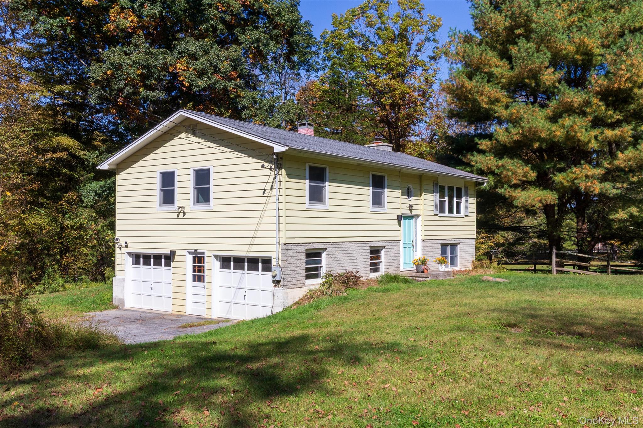 Single Family Centre Dutchess County, NY 12580, MLS-915844-2