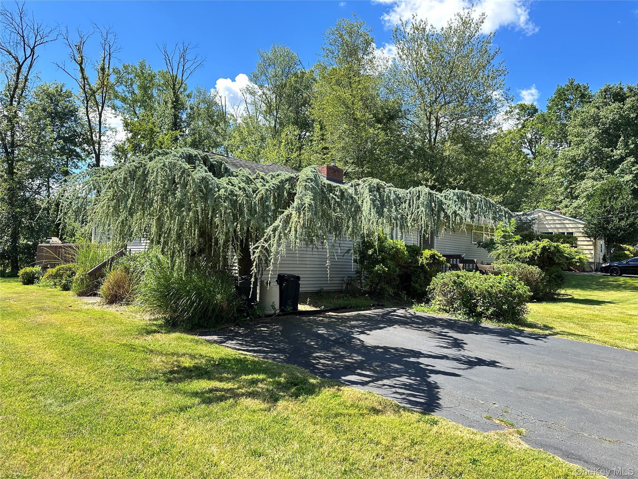 Single Family New Valley  Rockland County, NY 10956, MLS-915848-18
