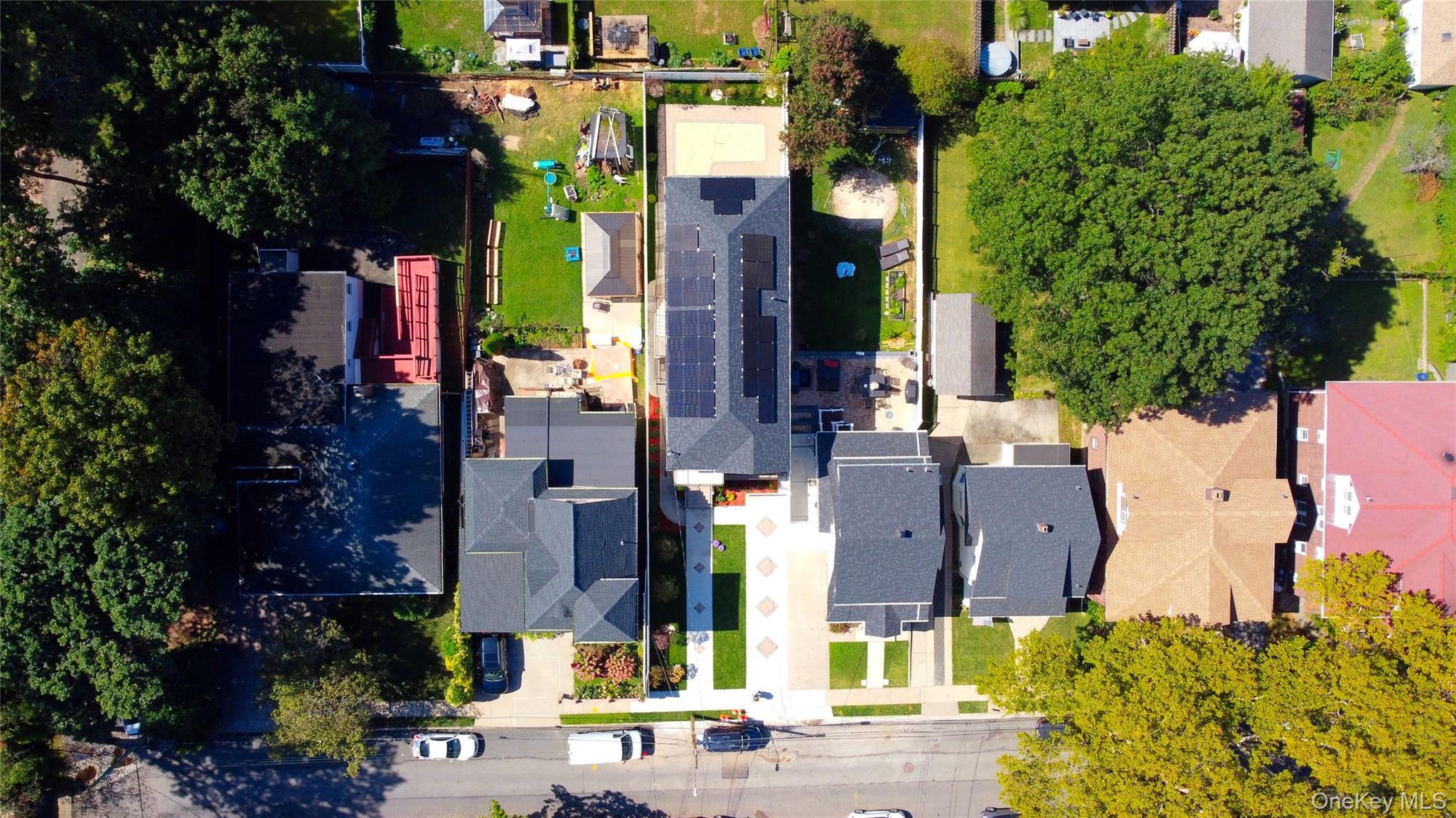 Single Family Sharon Staten Island, NY 10301, MLS-915855-9