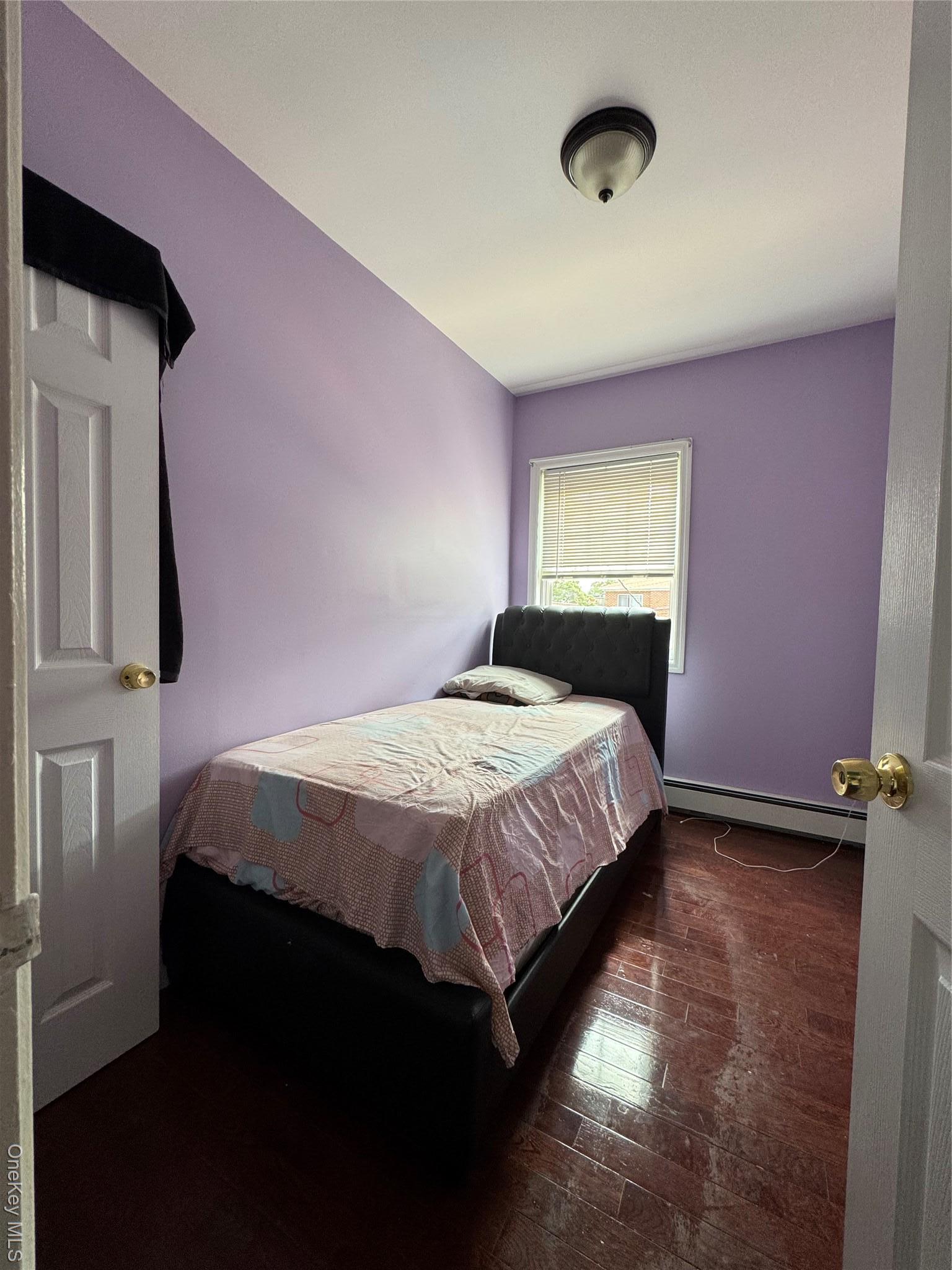 Single Family E 230th Street  Bronx, NY 10466, MLS-915871-17