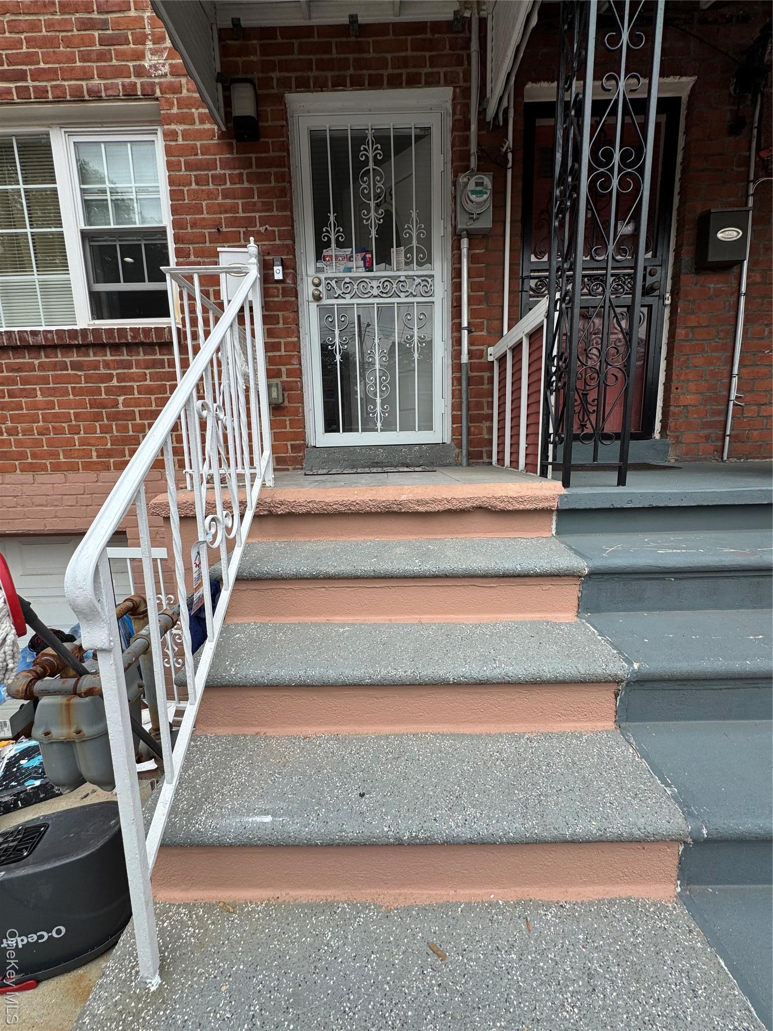 Single Family E 230th Street  Bronx, NY 10466, MLS-915871-2