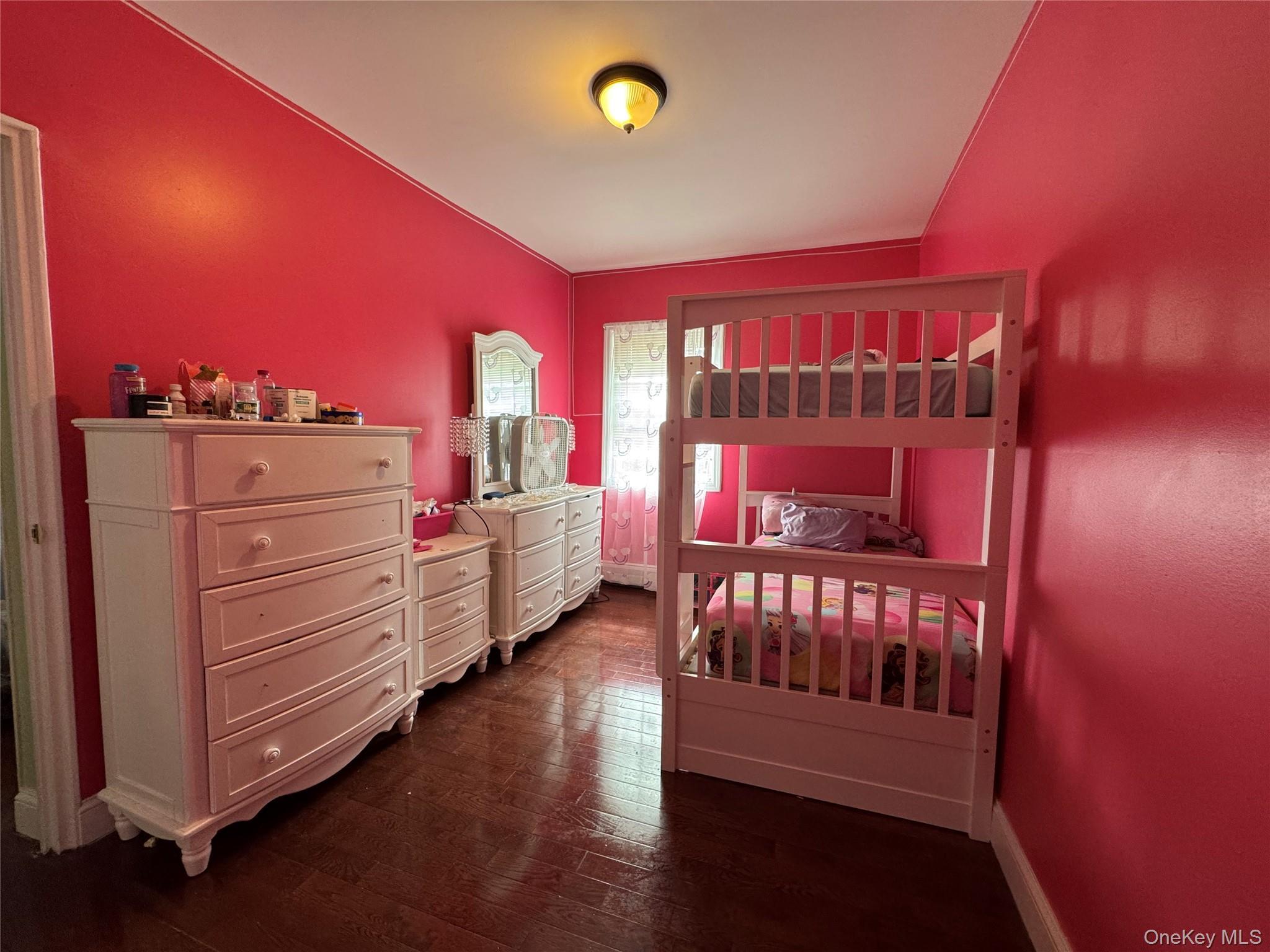 Single Family E 230th Street  Bronx, NY 10466, MLS-915871-21