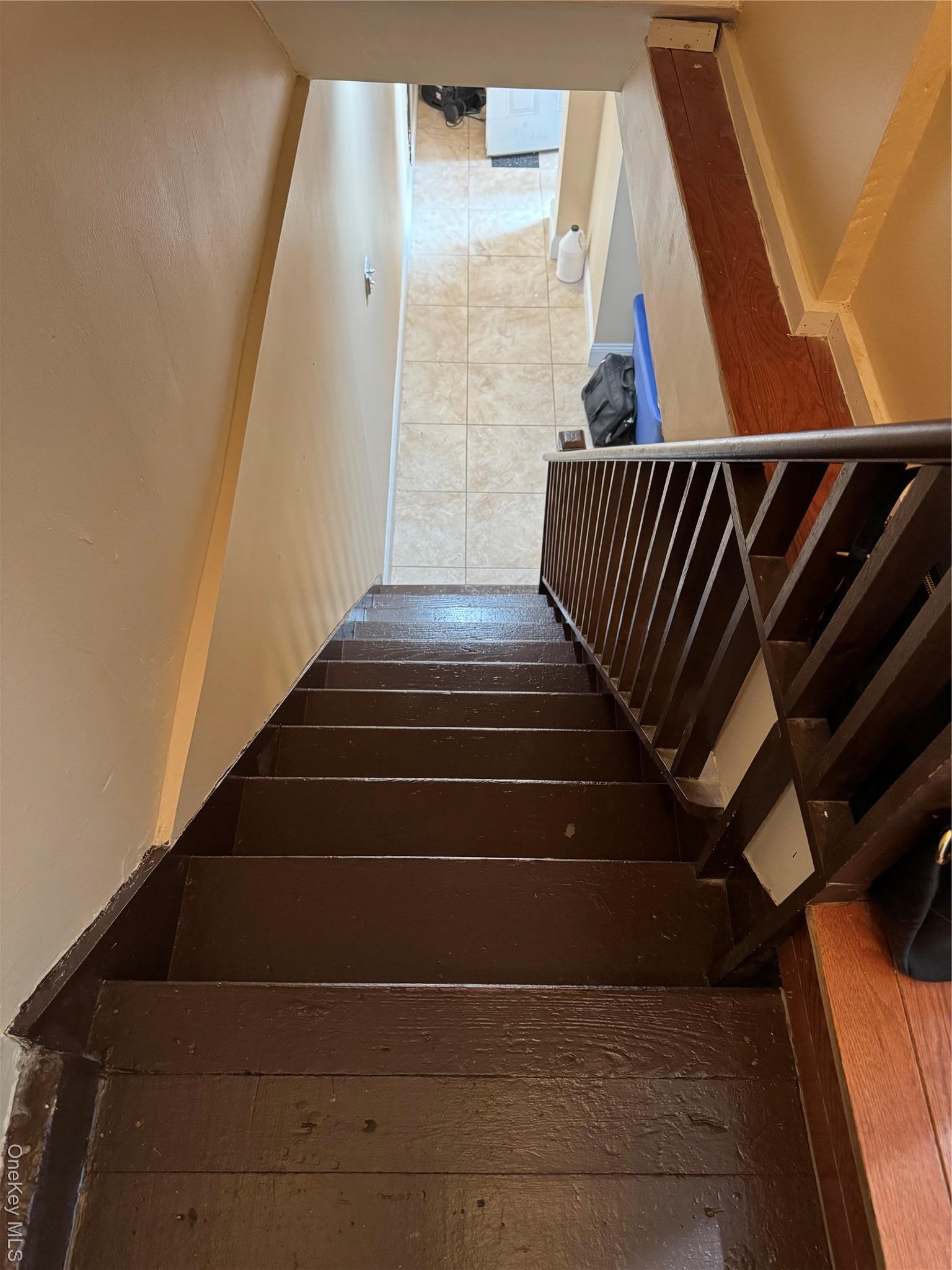 Single Family E 230th Street  Bronx, NY 10466, MLS-915871-23