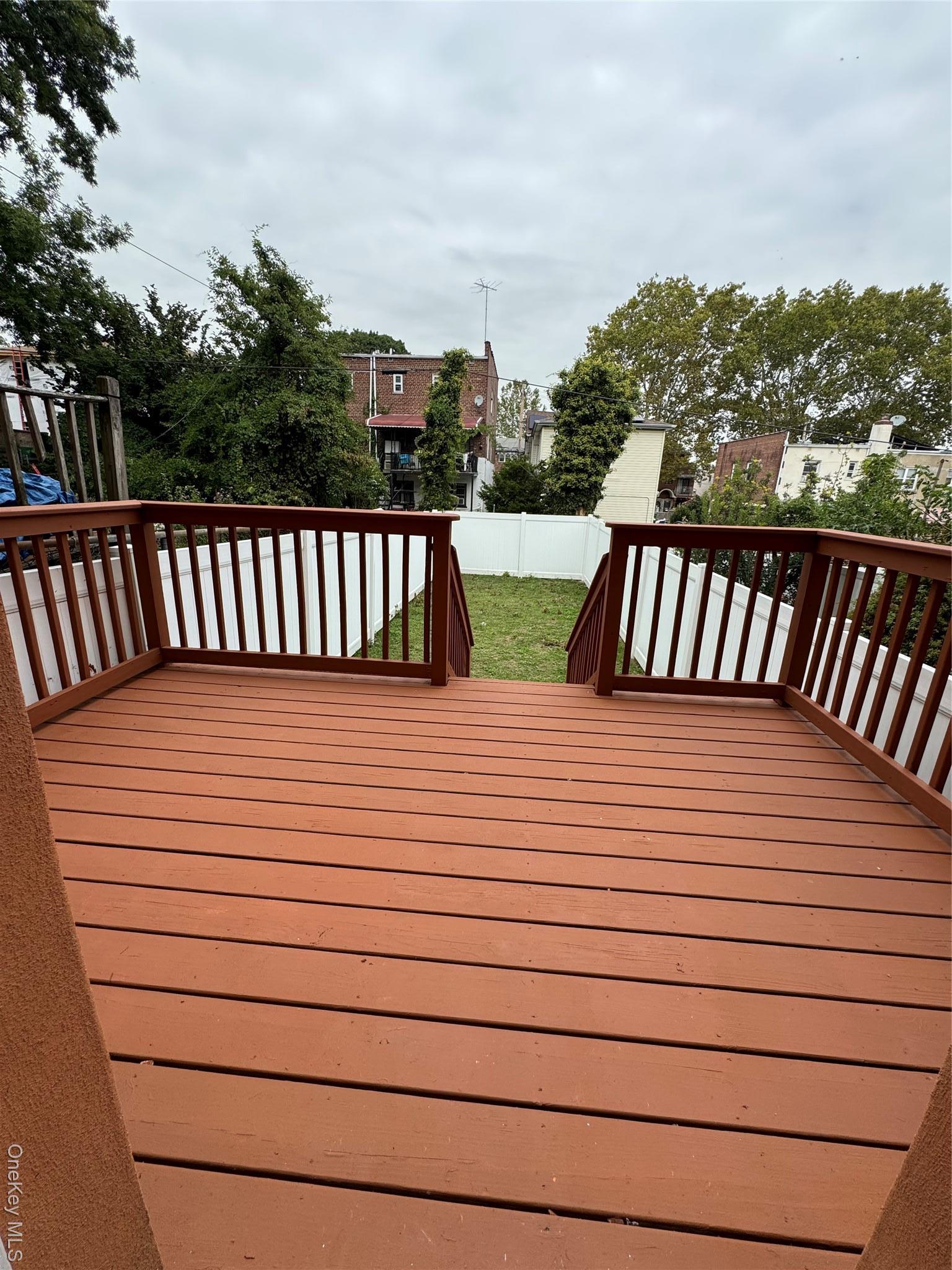 Single Family E 230th Street  Bronx, NY 10466, MLS-915871-32