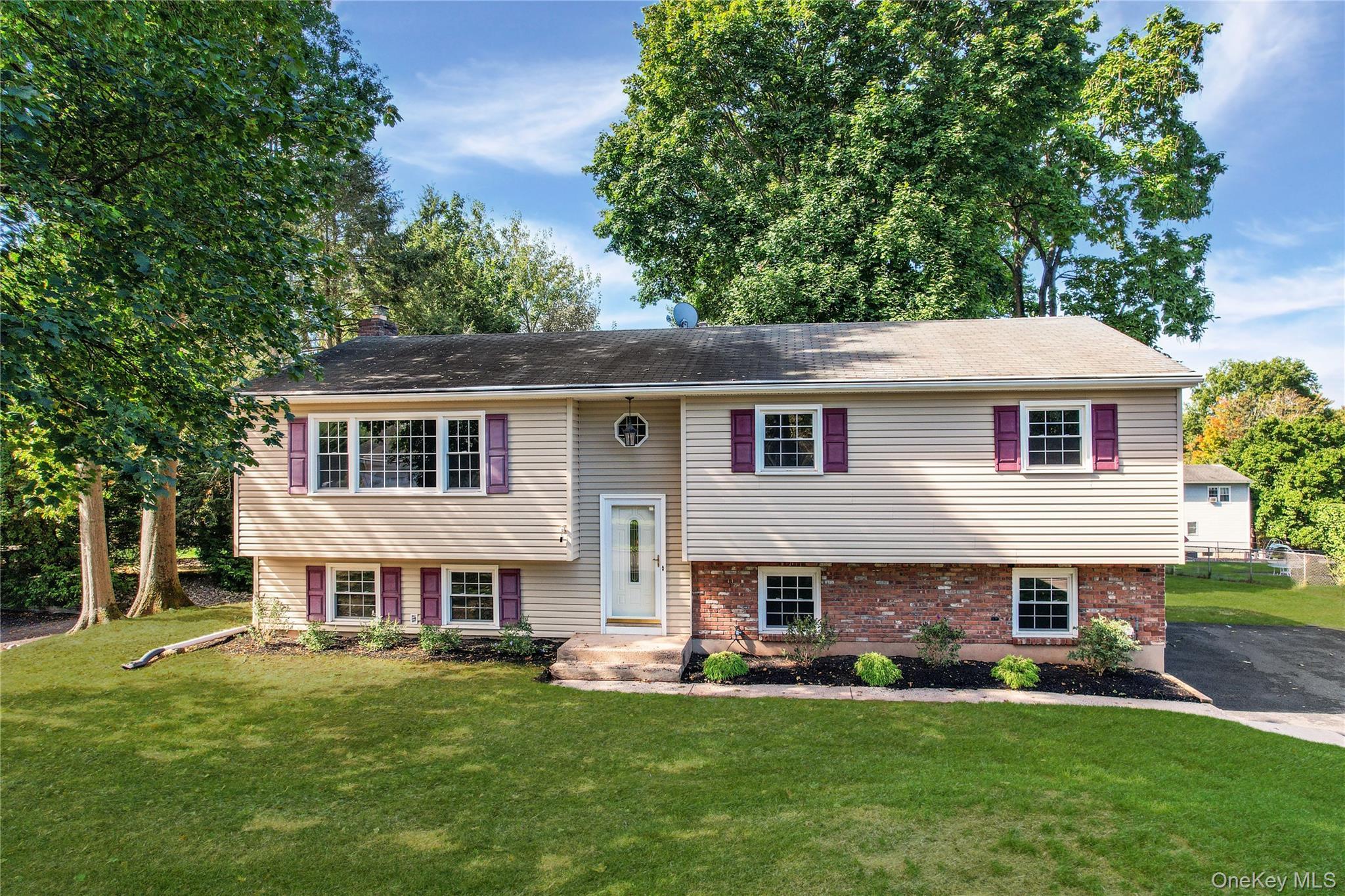 Single Family Mein  Rockland County, NY 10956, MLS-915929-43