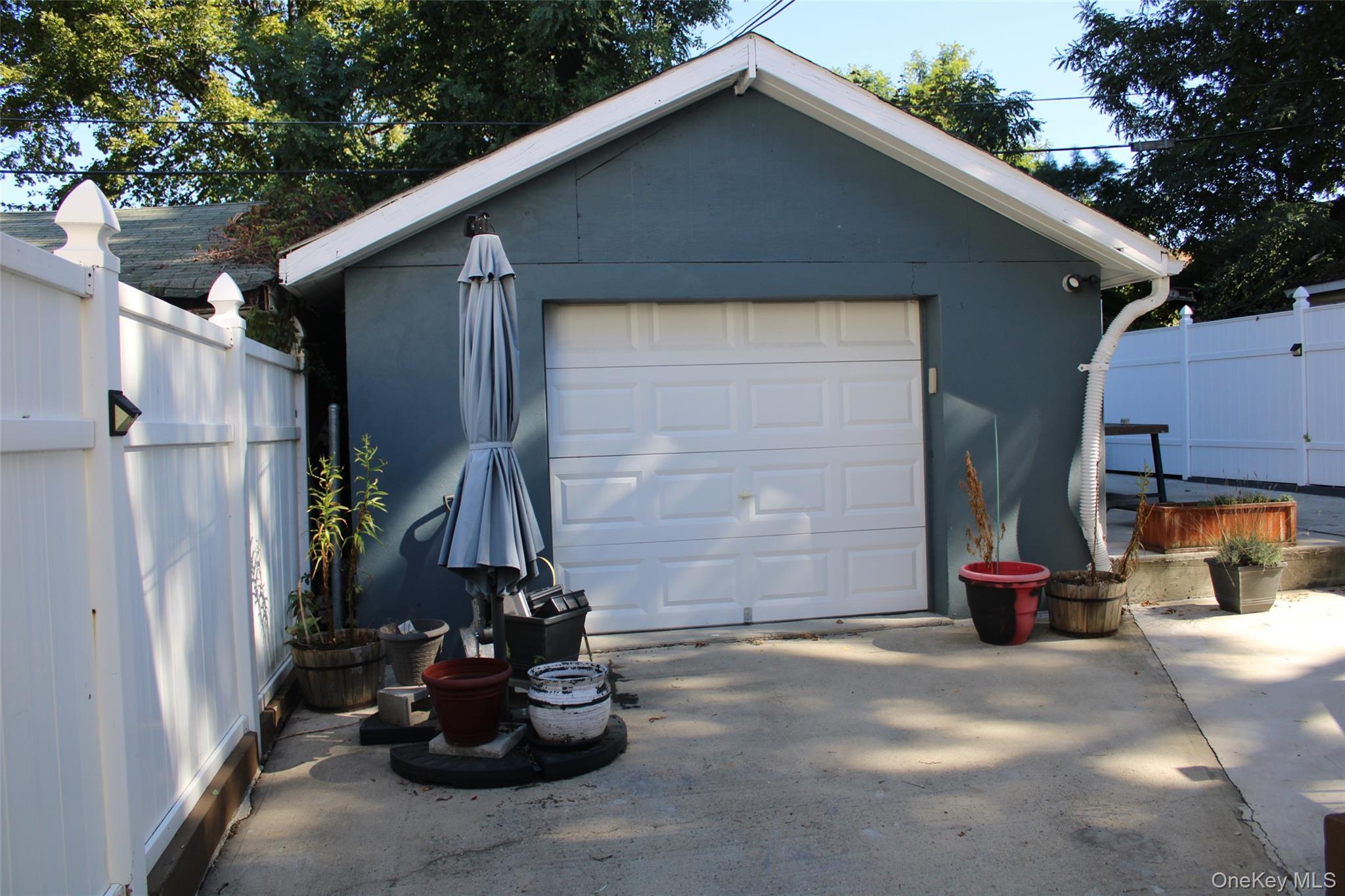 Single Family 143rd  Queens, NY 11413, MLS-915931-10