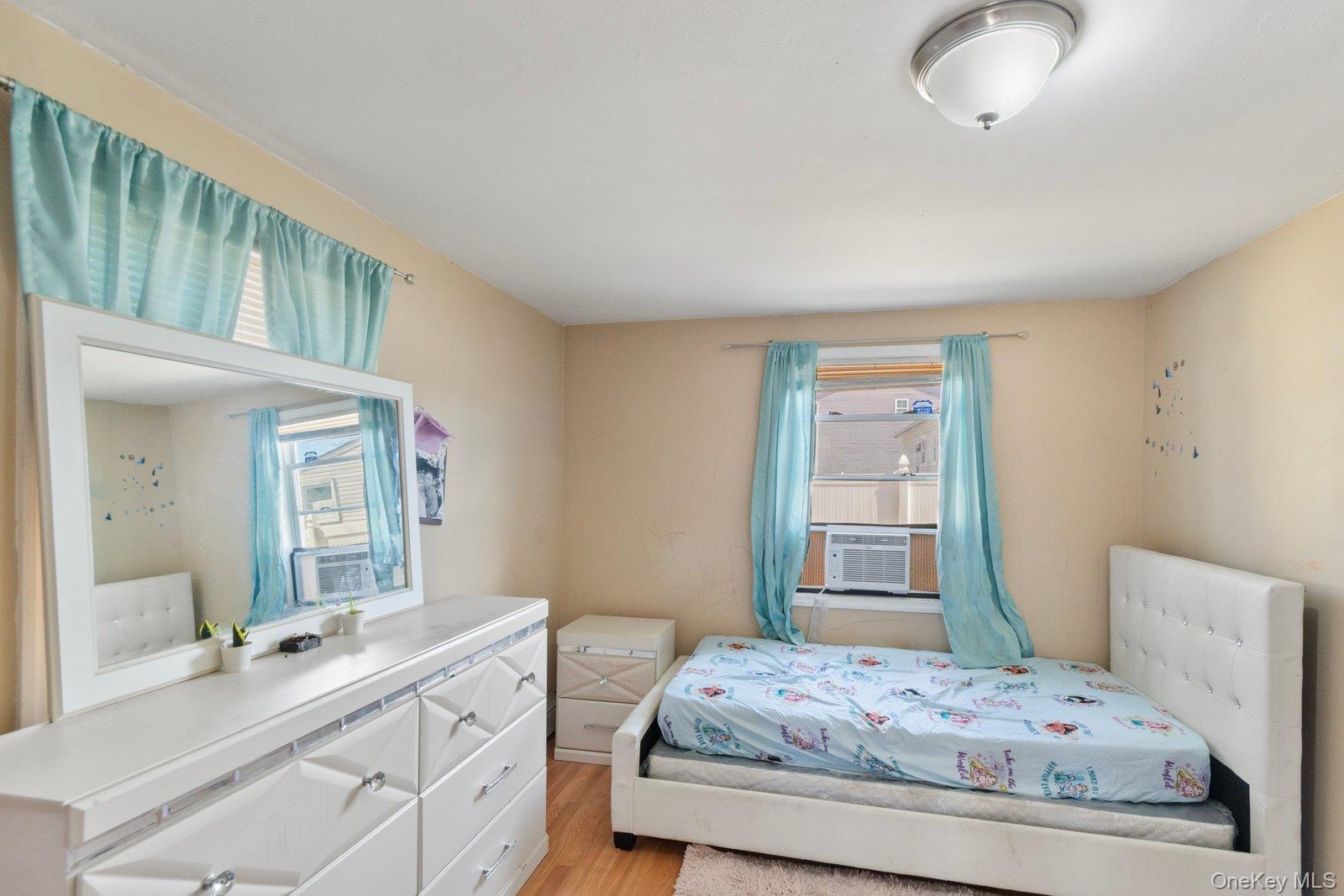 Single Family Brooklyn  Suffolk County, NY 11798, MLS-915933-13