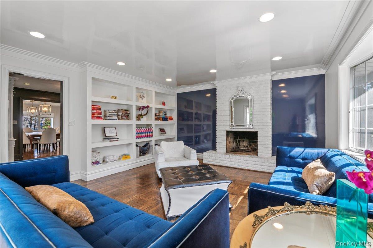 Single Family Broadway Nassau County, NY 11559, MLS-915936-16