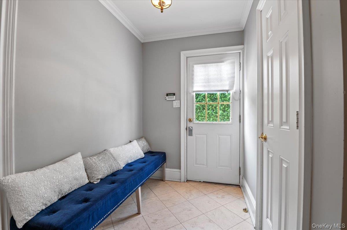 Single Family Broadway Nassau County, NY 11559, MLS-915936-18