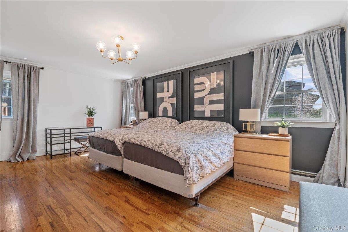 Single Family Broadway Nassau County, NY 11559, MLS-915936-25