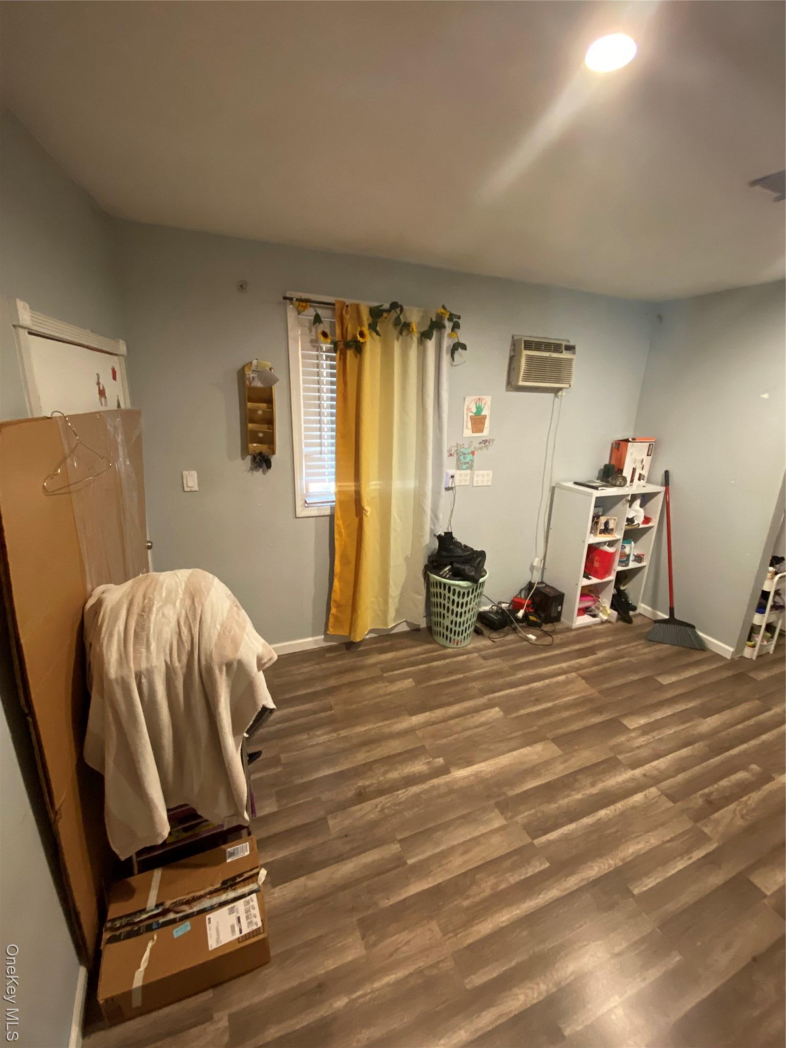 Single Family Montauk  Suffolk County, NY 11717, MLS-915944-16