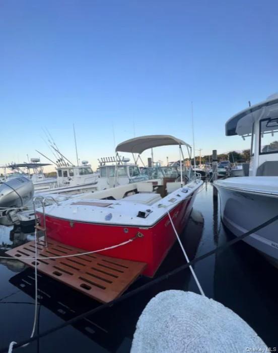 Single Family Lenape  Suffolk County, NY 11968, MLS-915950-21