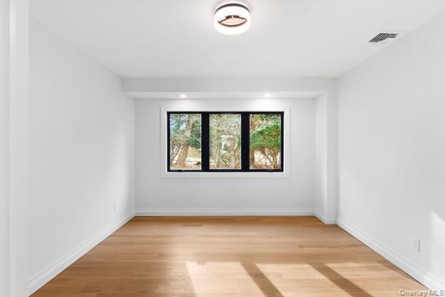 Single Family Lenape Suffolk County, NY 11968, MLS-915950-9