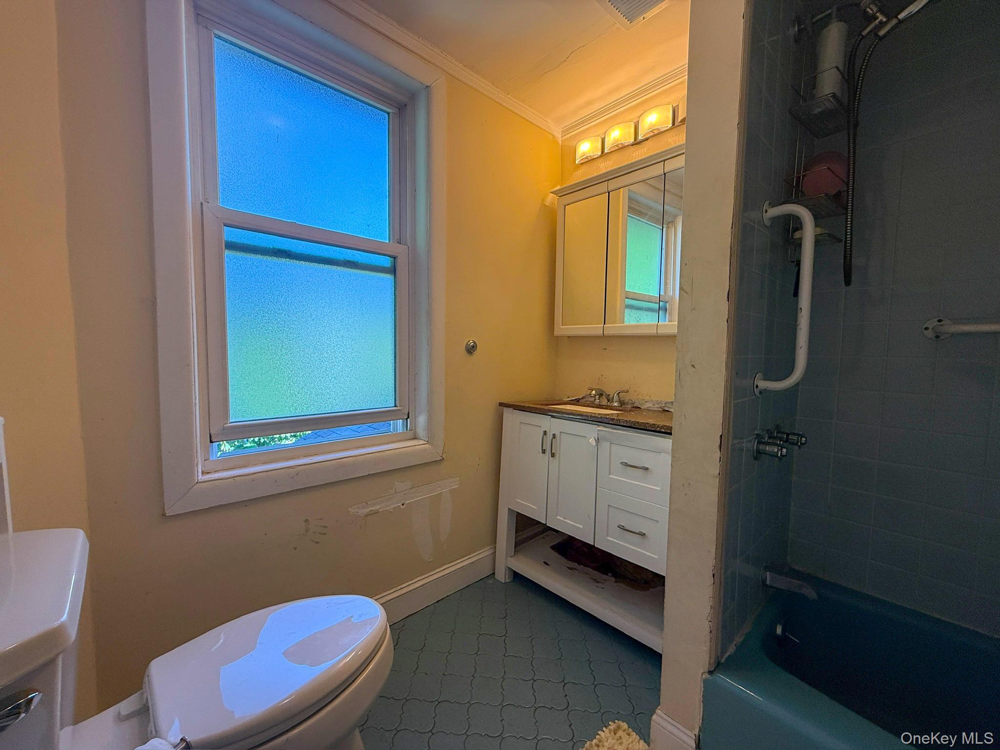 Single Family Second  Westchester County, NY 10803, MLS-915956-33