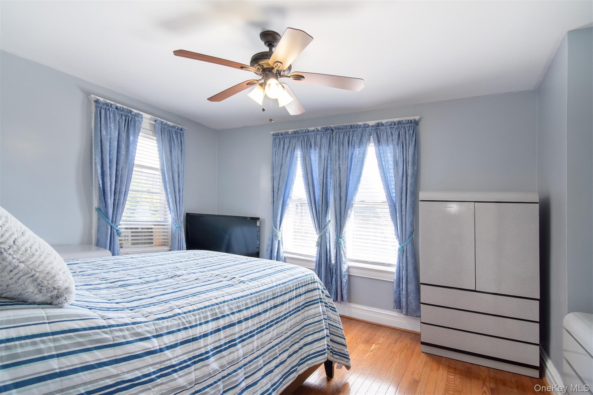 Single Family Lake  Westchester County, NY 10703, MLS-915957-18