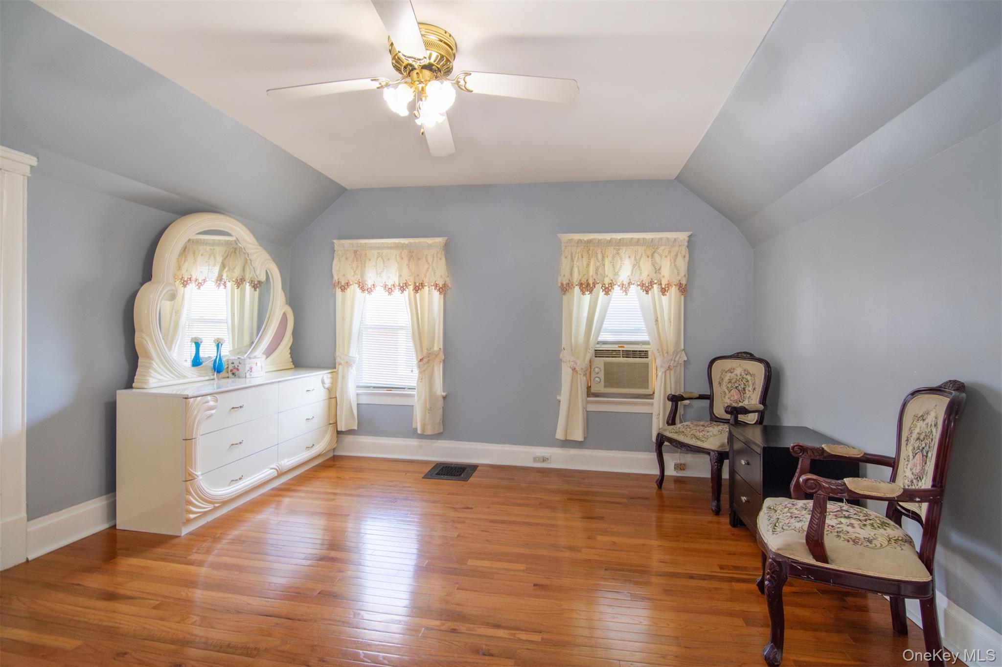 Single Family Lake  Westchester County, NY 10703, MLS-915957-23