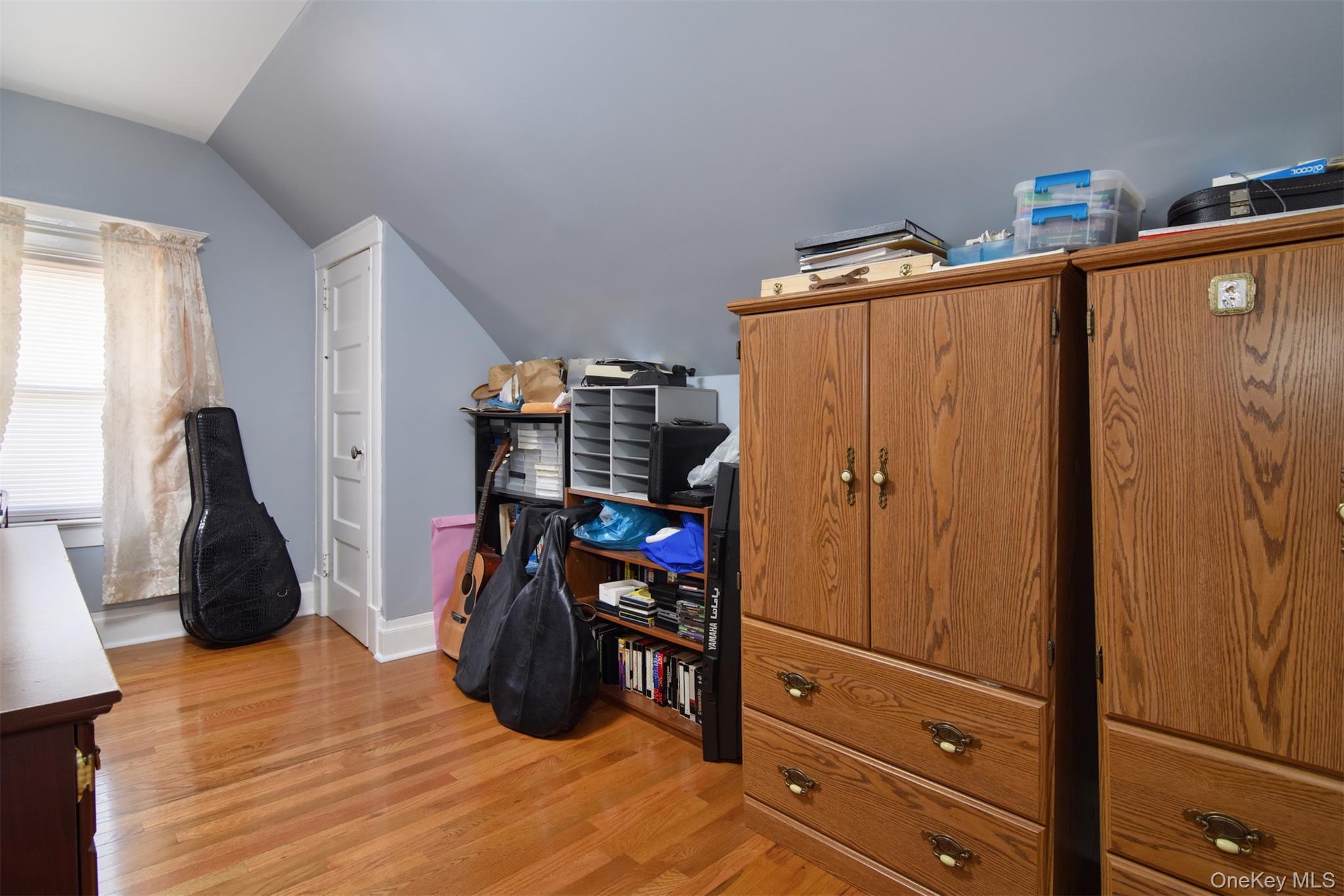 Single Family Lake  Westchester County, NY 10703, MLS-915957-26