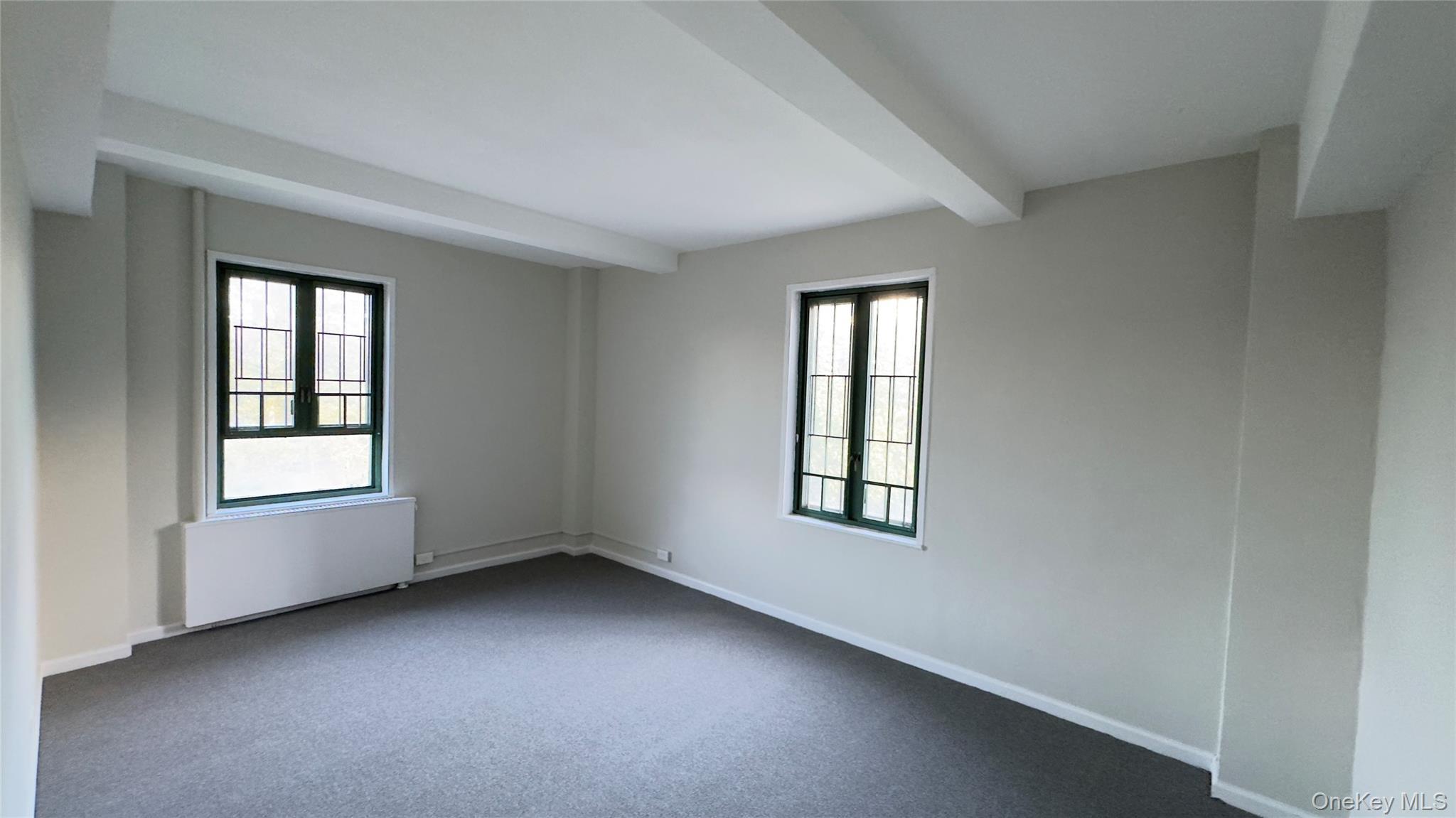 Apartment Tremont Bronx, NY 10462, MLS-915976-15
