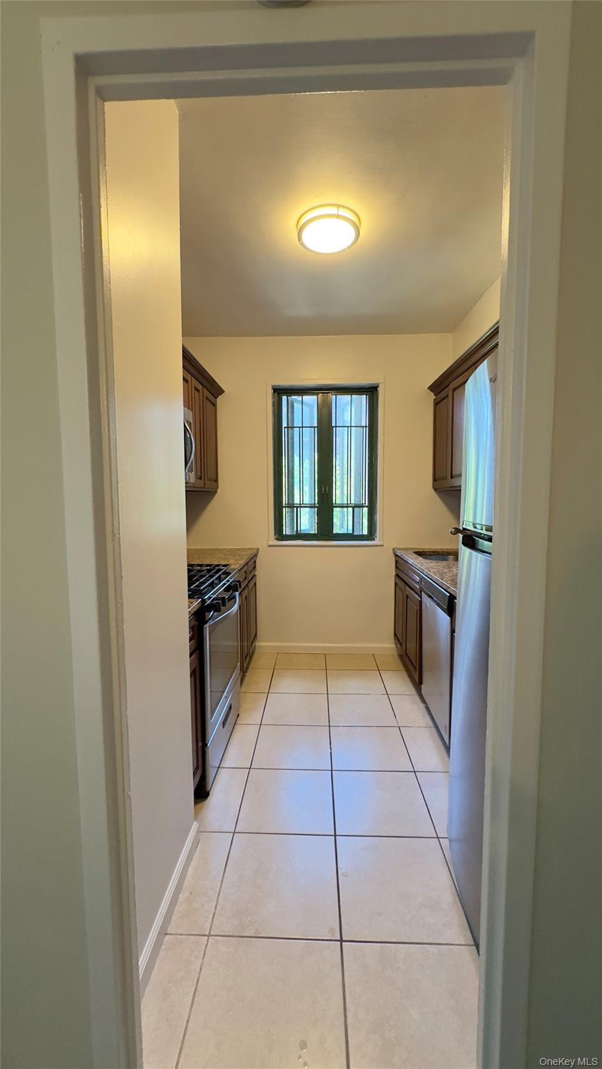 Apartment Tremont Bronx, NY 10462, MLS-915976-9